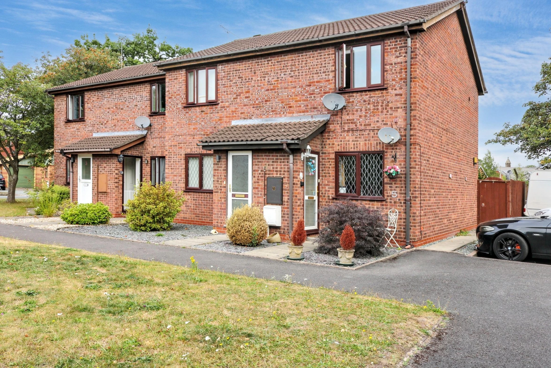 Property enquiry form background image