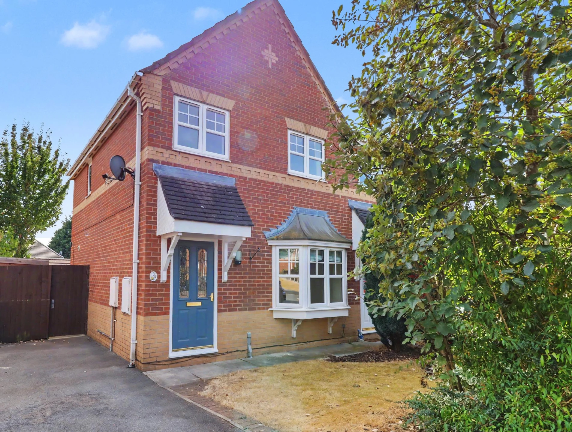 Property enquiry form background image