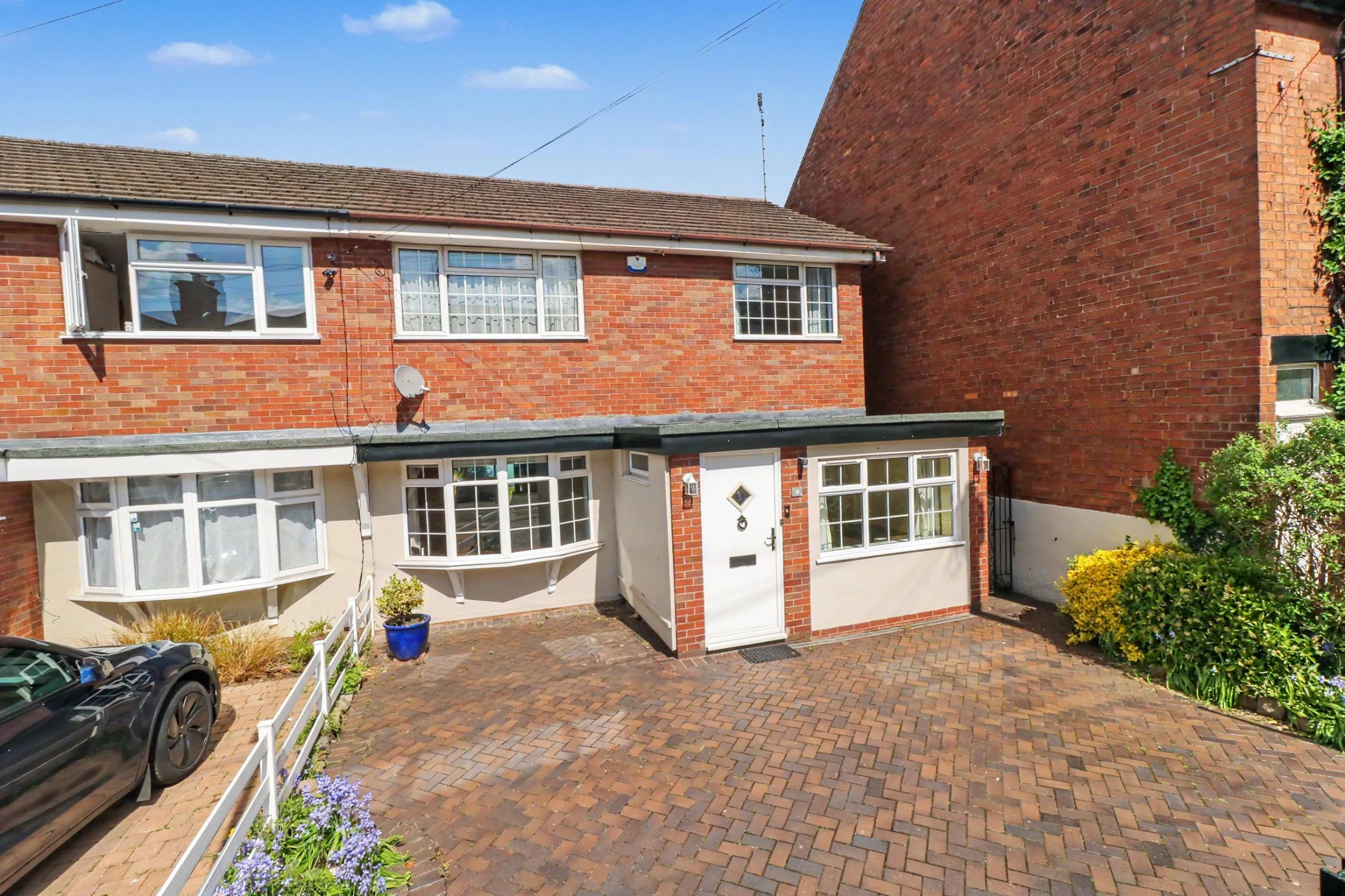 Property enquiry form background image