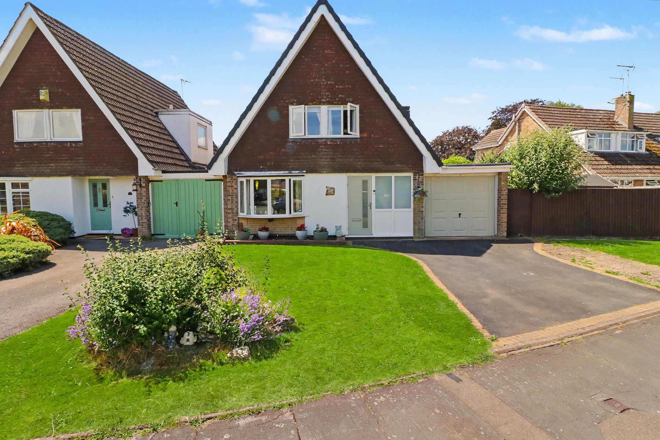 Property enquiry form background image