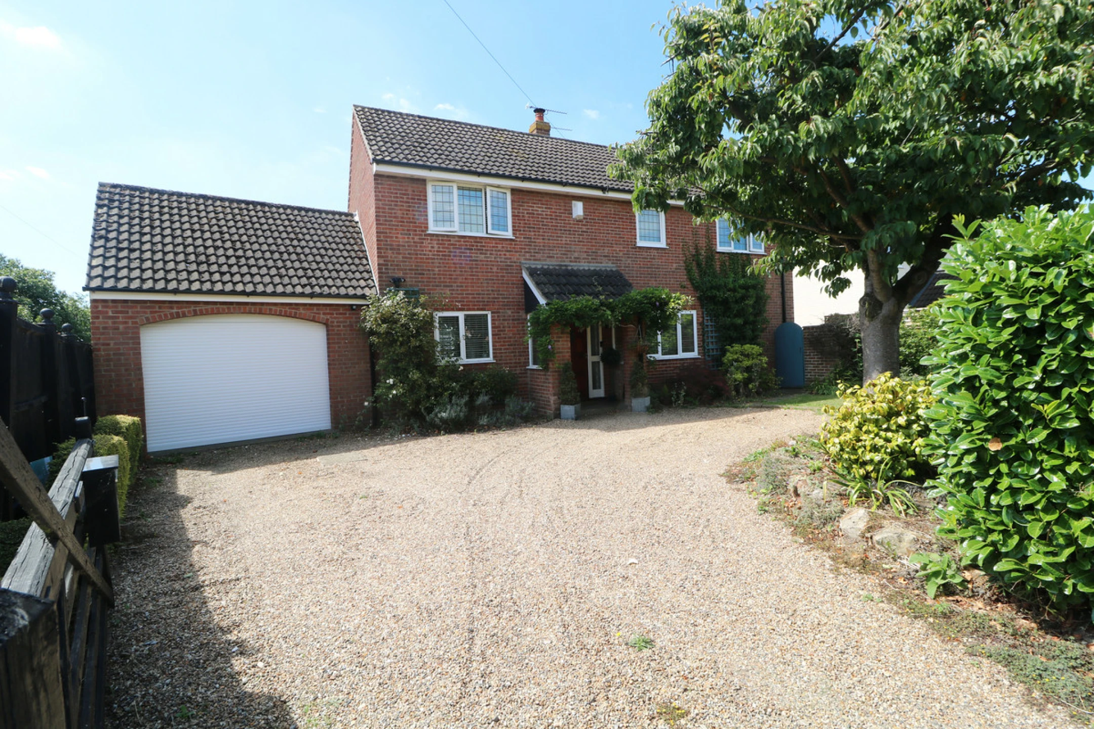 Property enquiry form background image