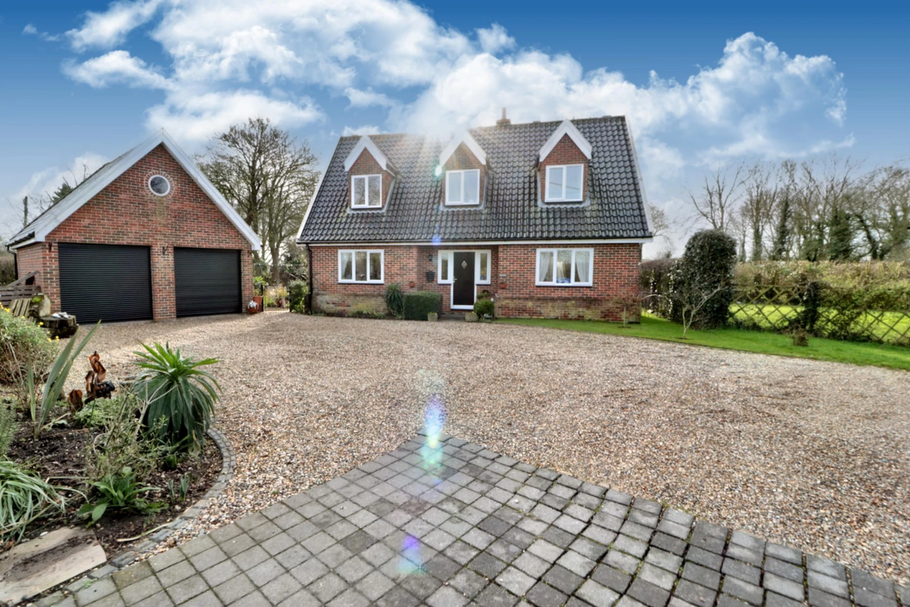 Located in the rural village of Brampton, conveniently situated between