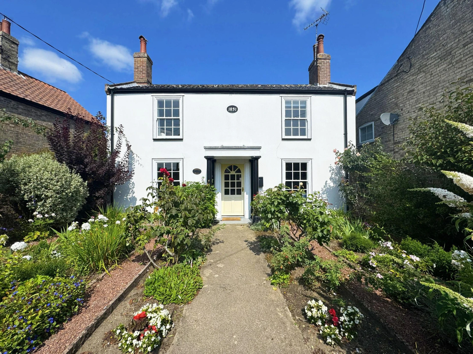 Property enquiry form background image