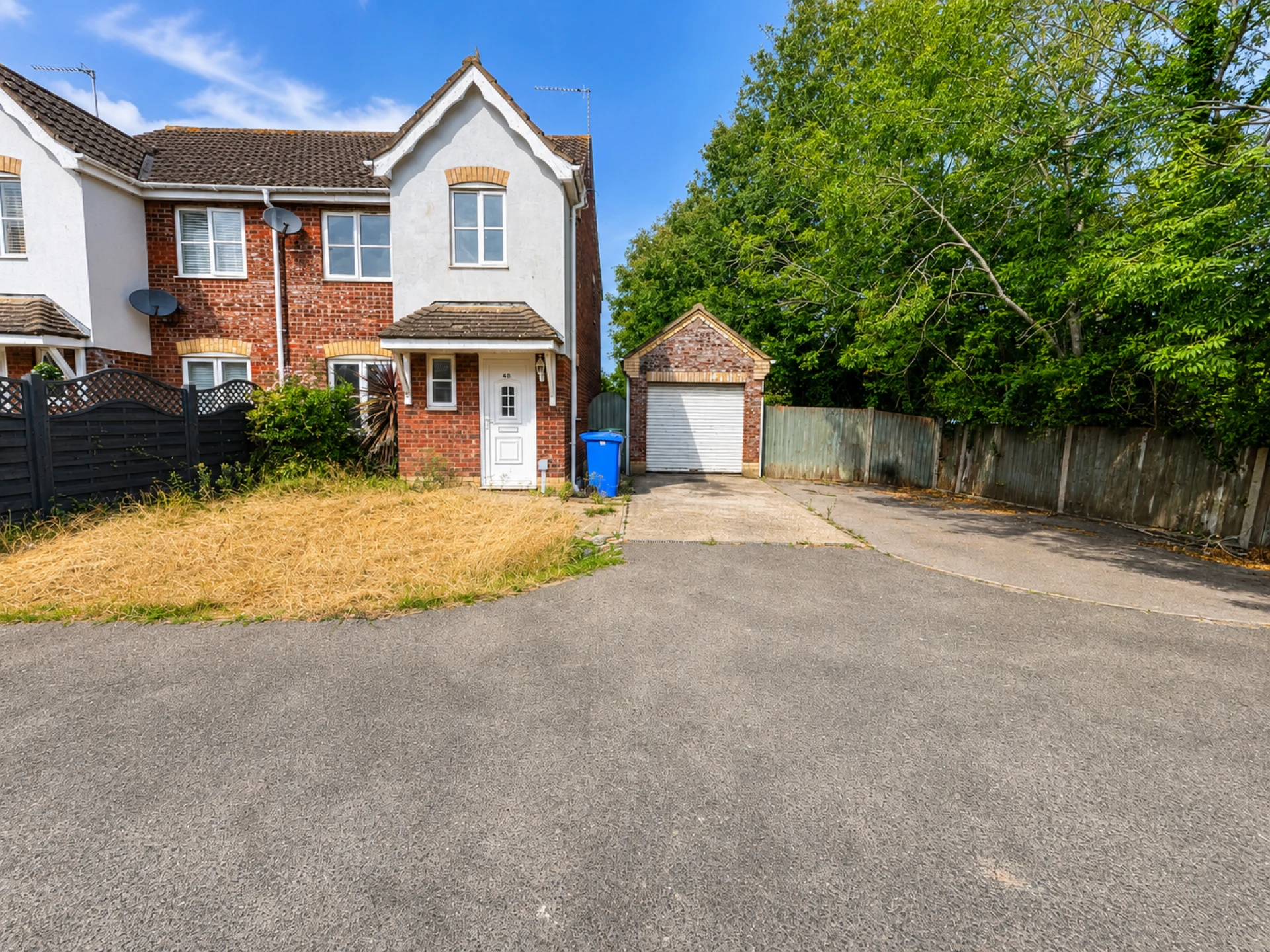 Property enquiry form background image