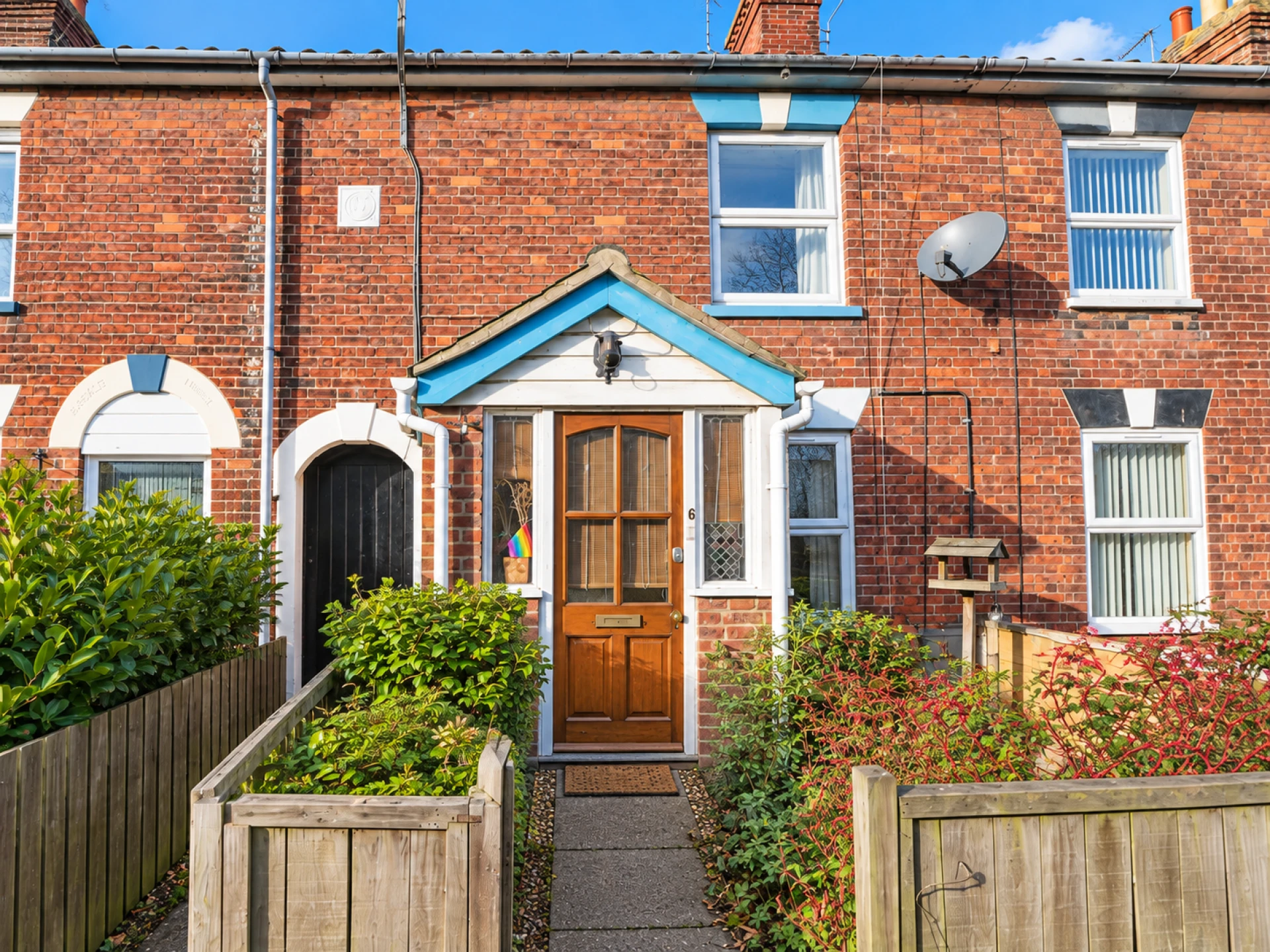 Property enquiry form background image