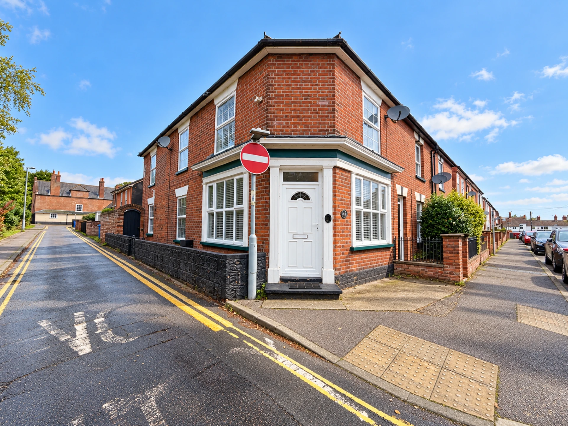 Property enquiry form background image