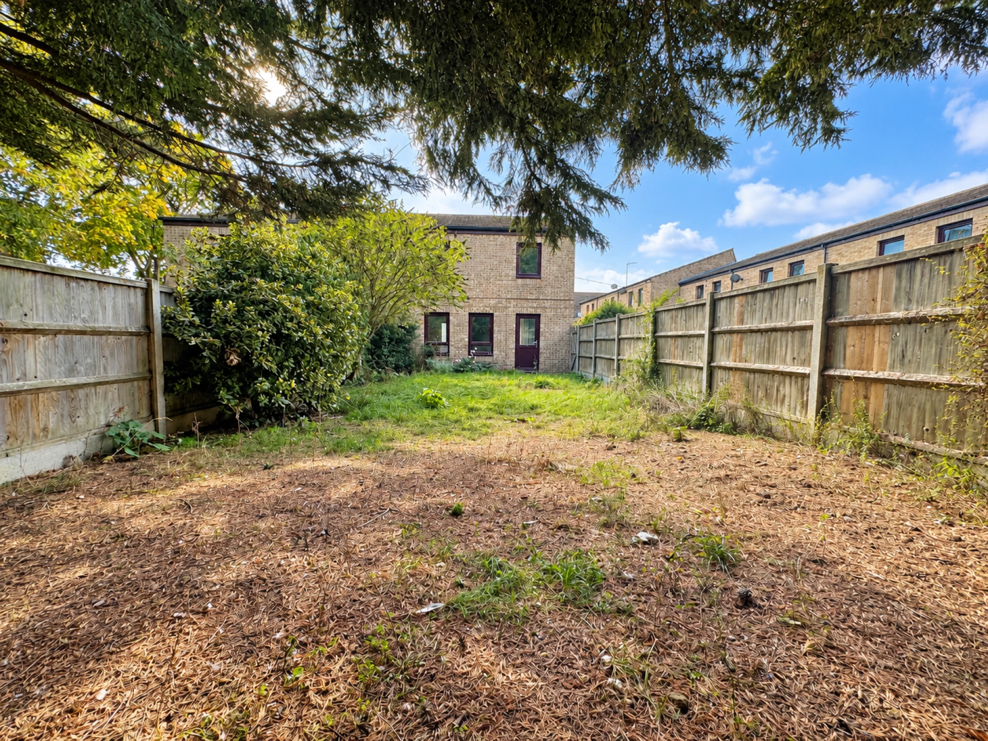 Property enquiry form background image