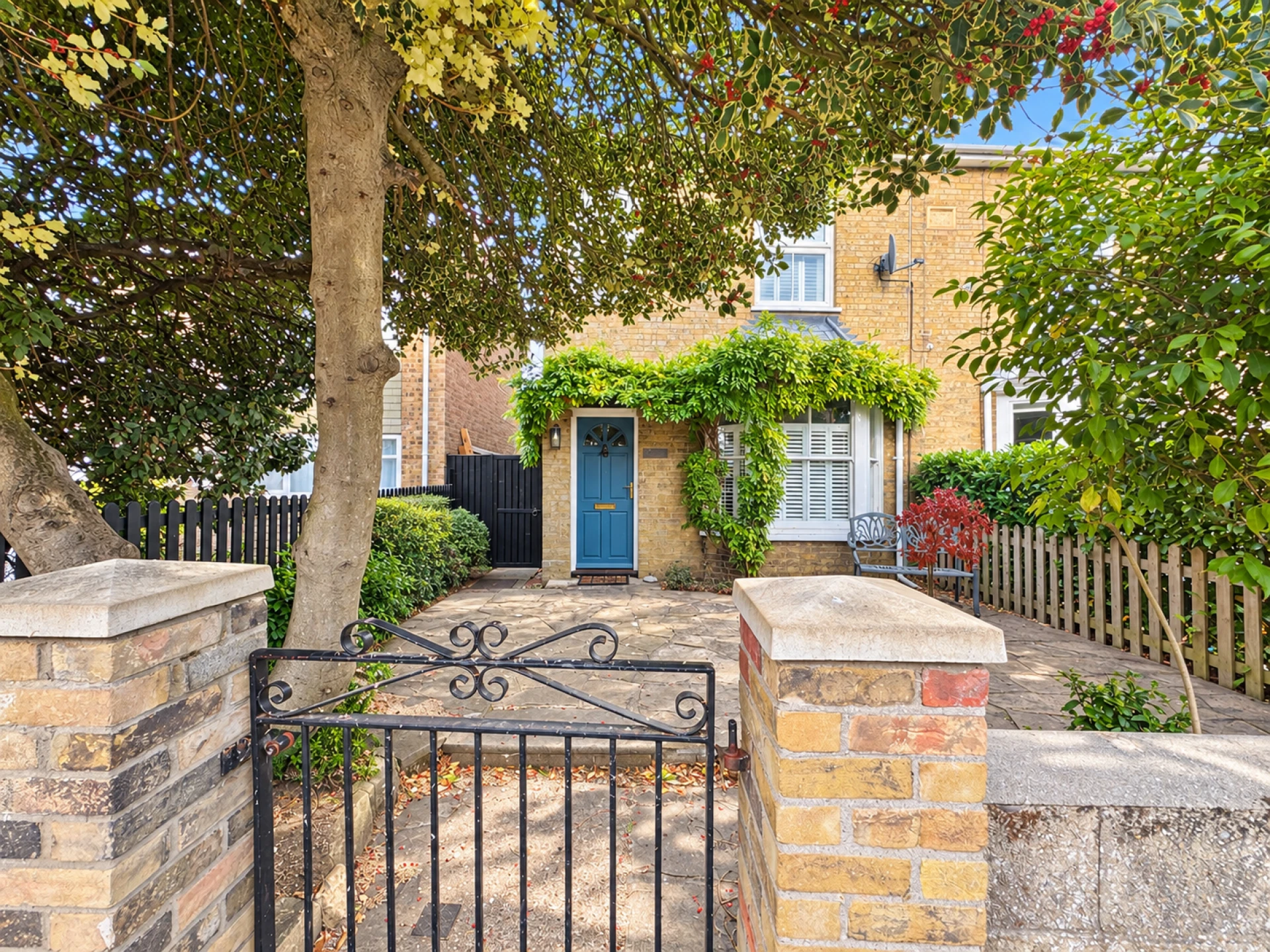 Property enquiry form background image