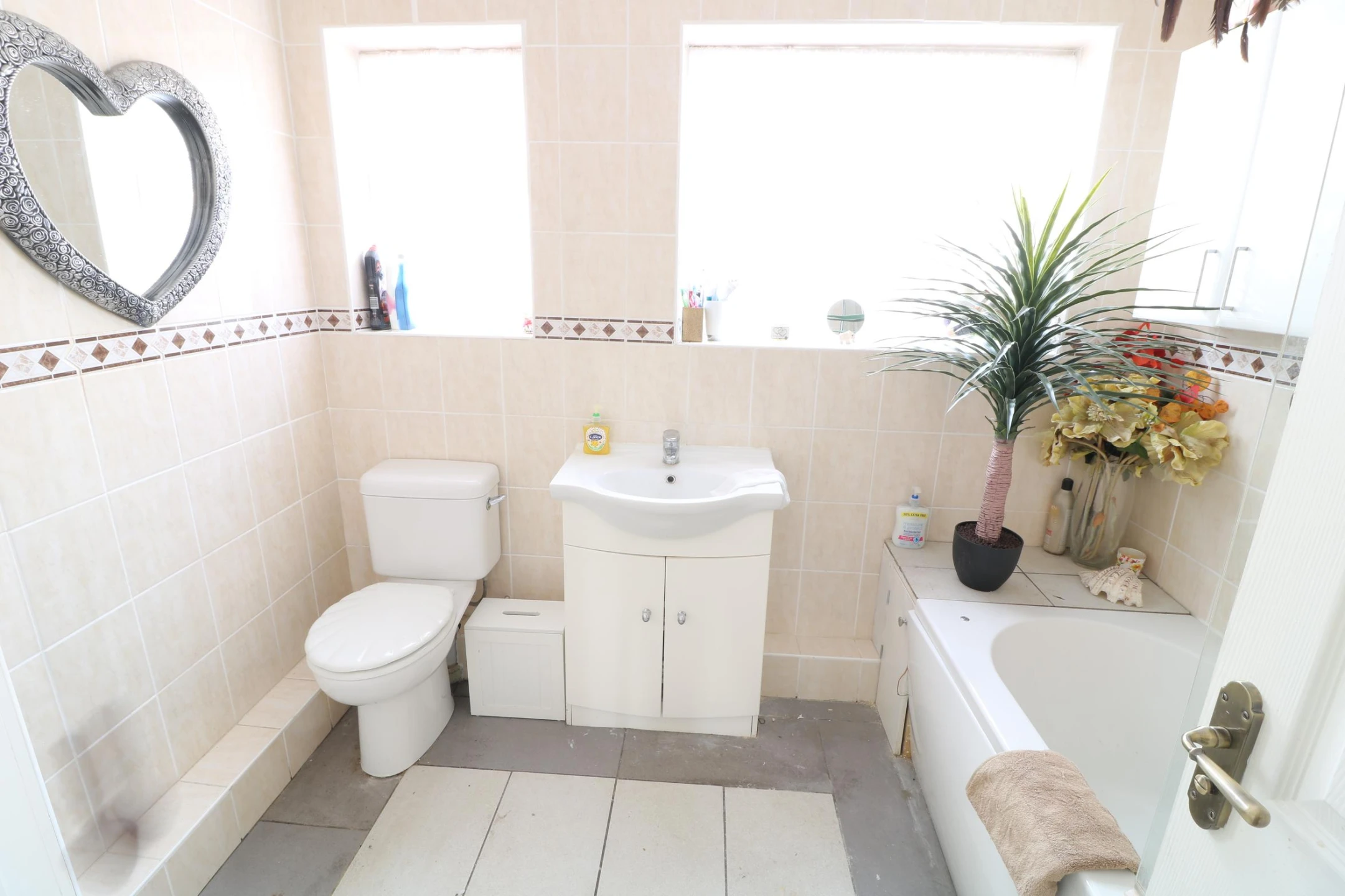 Property enquiry form background image