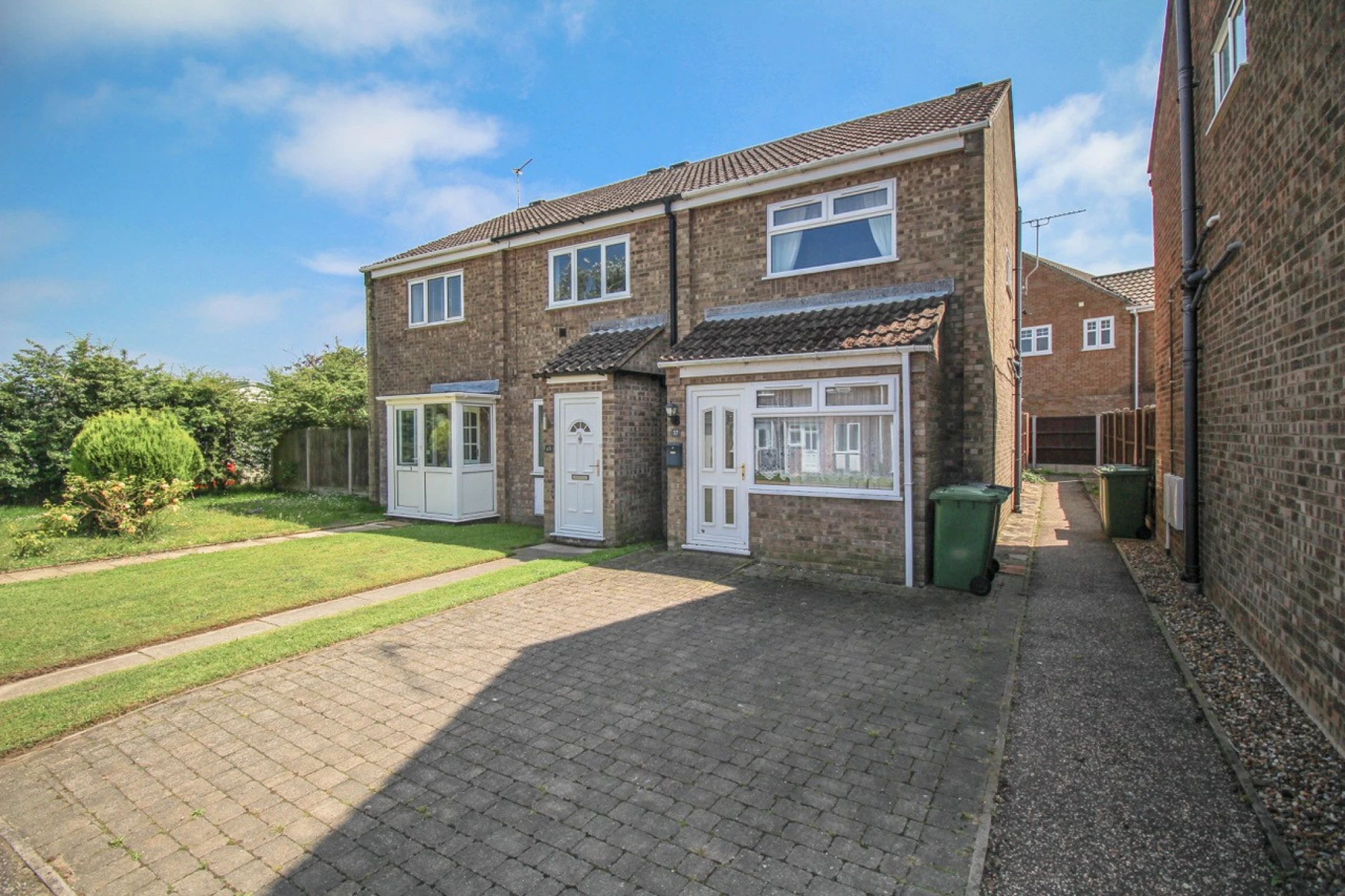 Property enquiry form background image