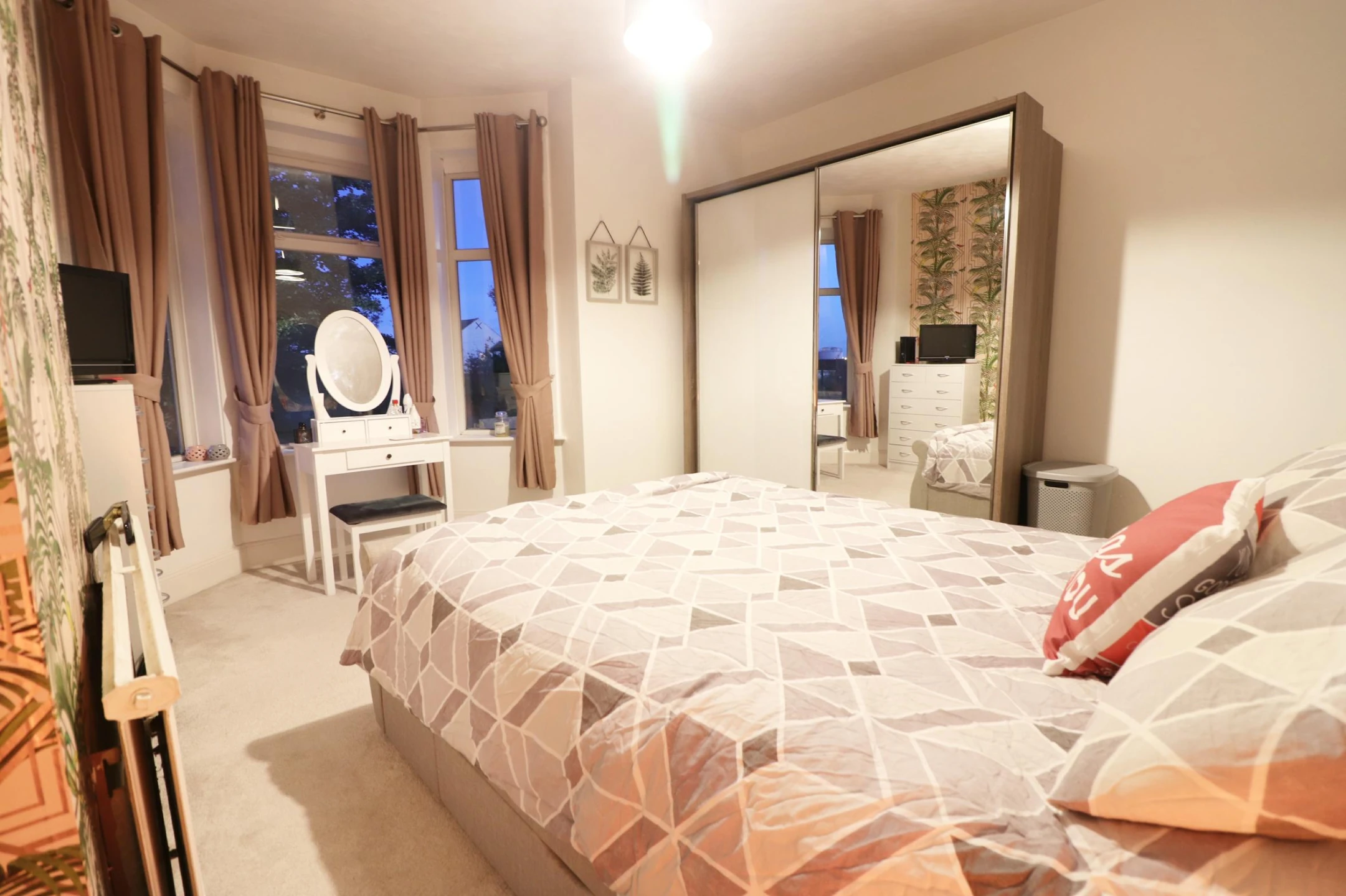 Property enquiry form background image