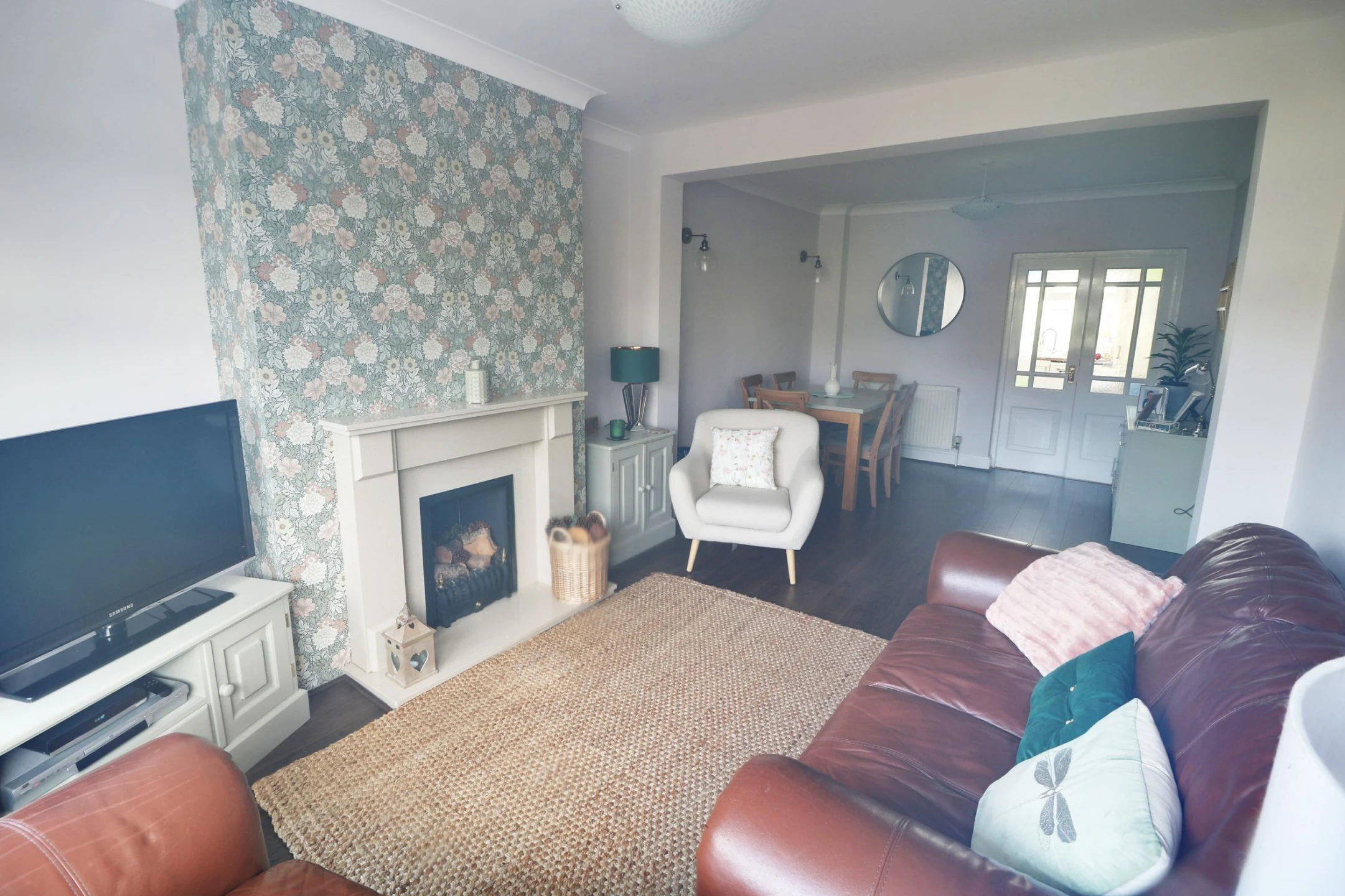 Property enquiry form background image