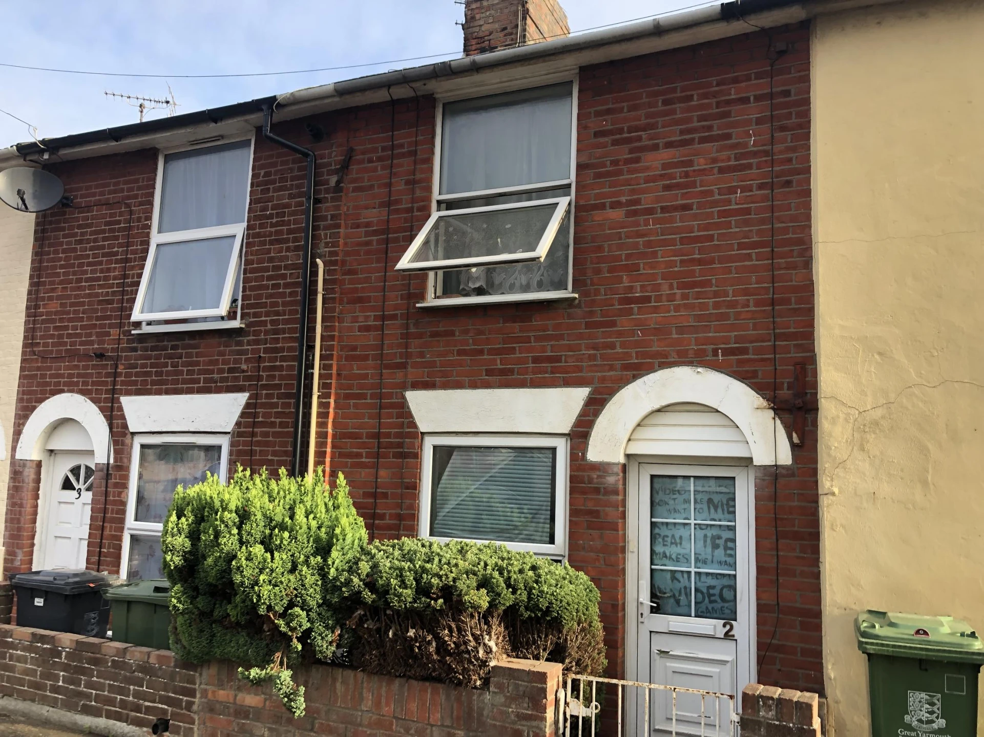 Property enquiry form background image