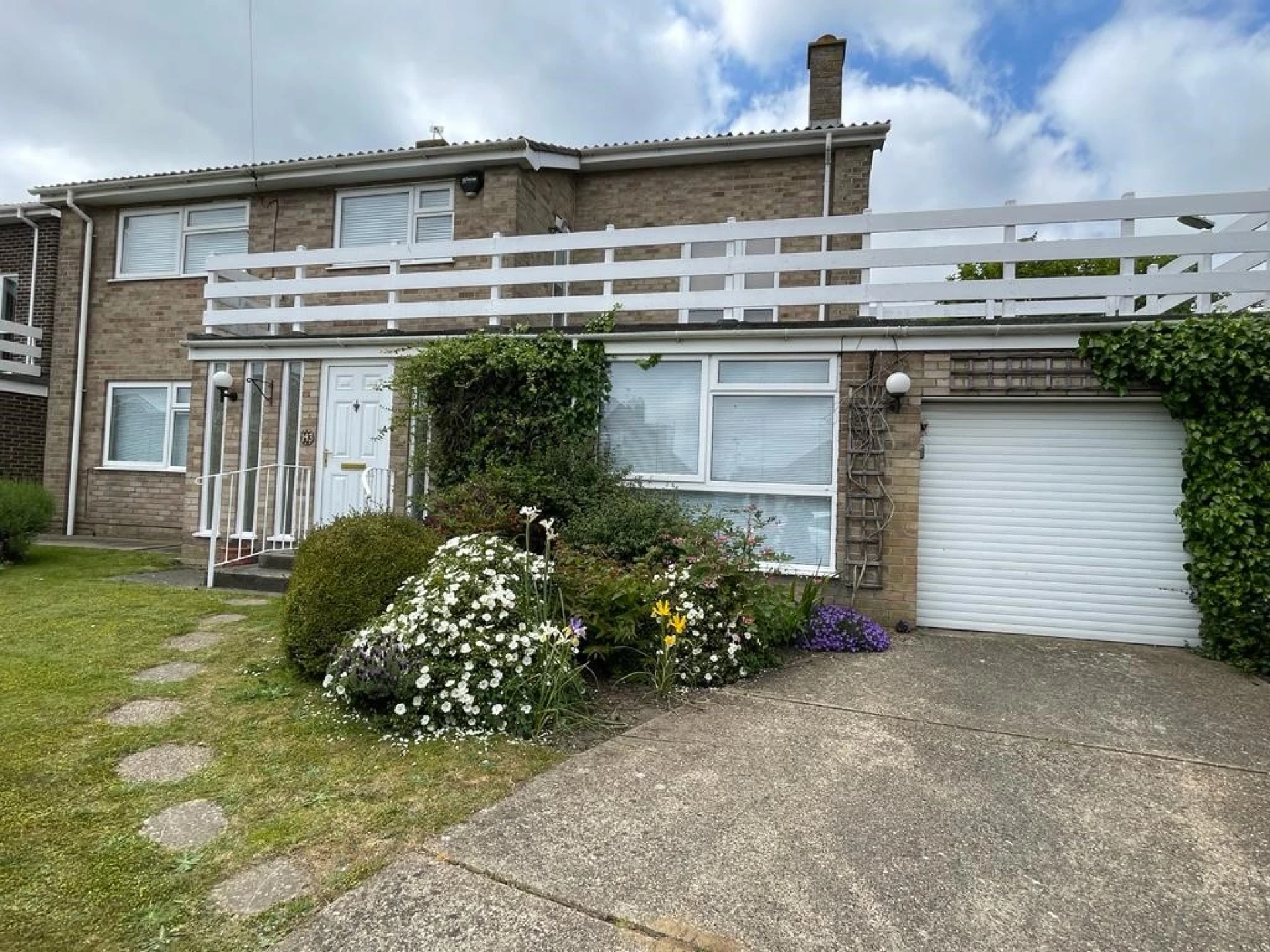 Property enquiry form background image