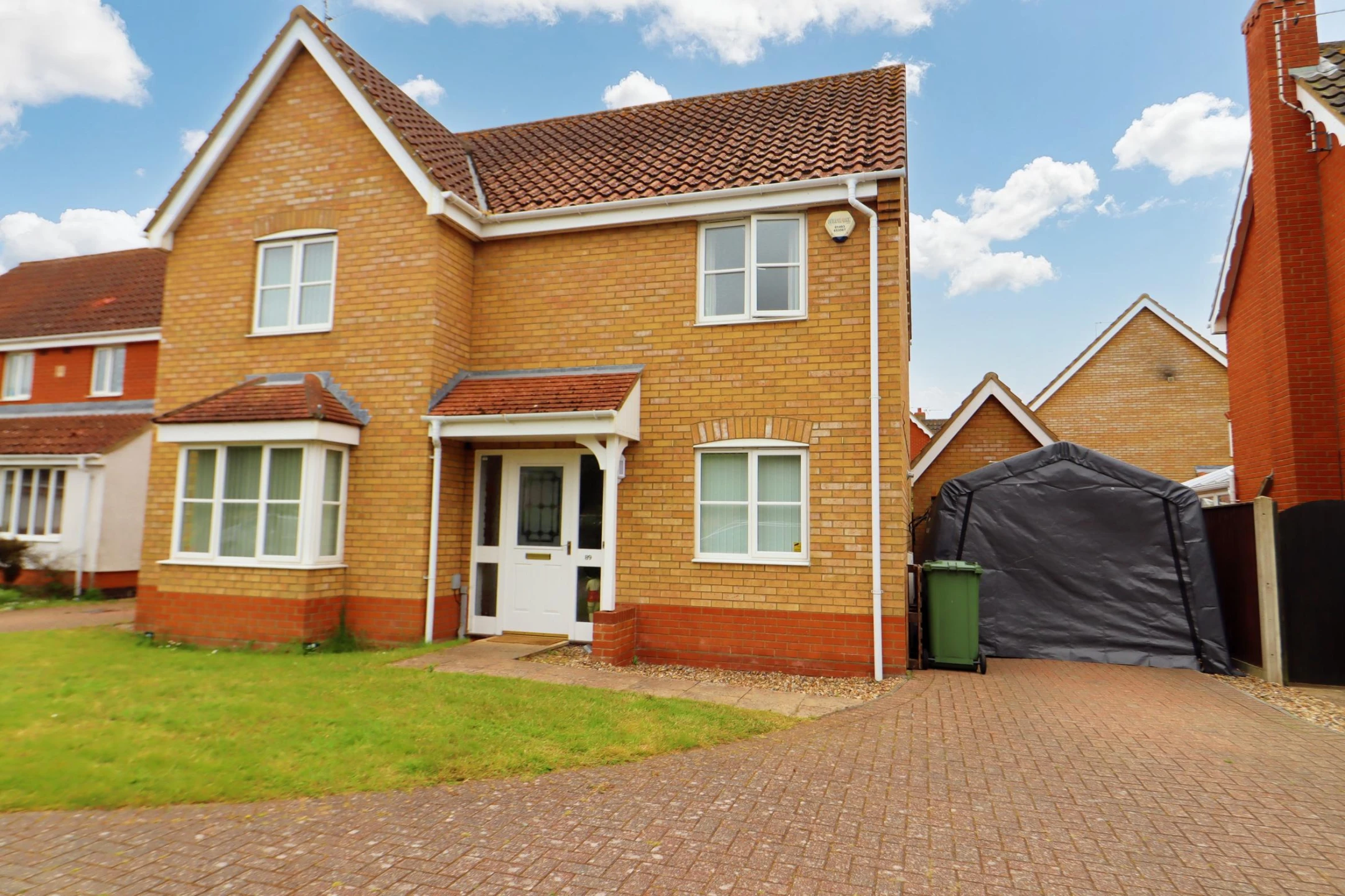 Property enquiry form background image