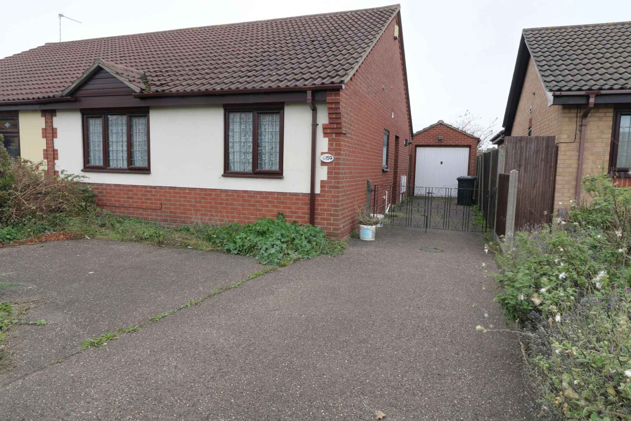 Property enquiry form background image