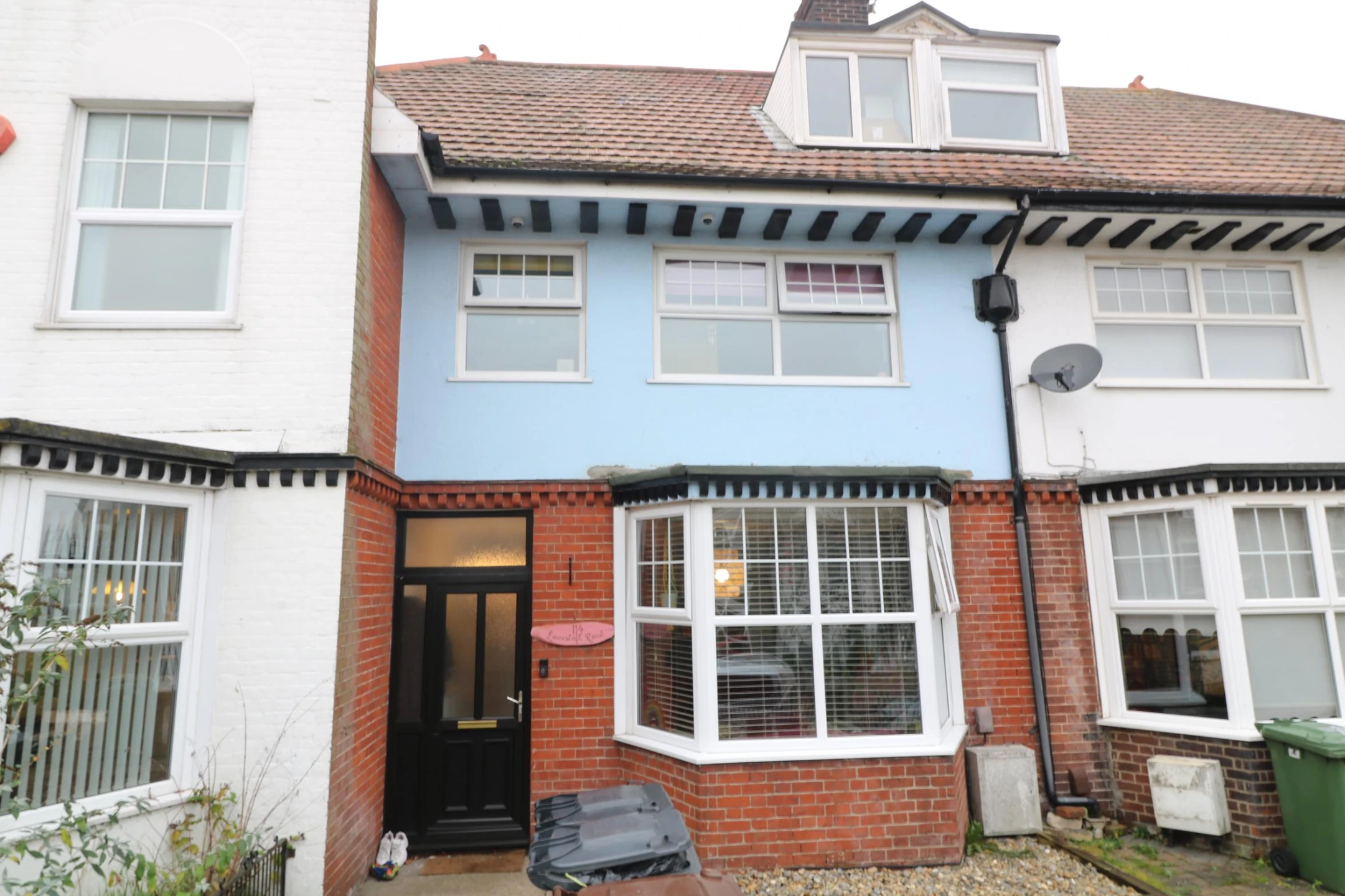 Property enquiry form background image