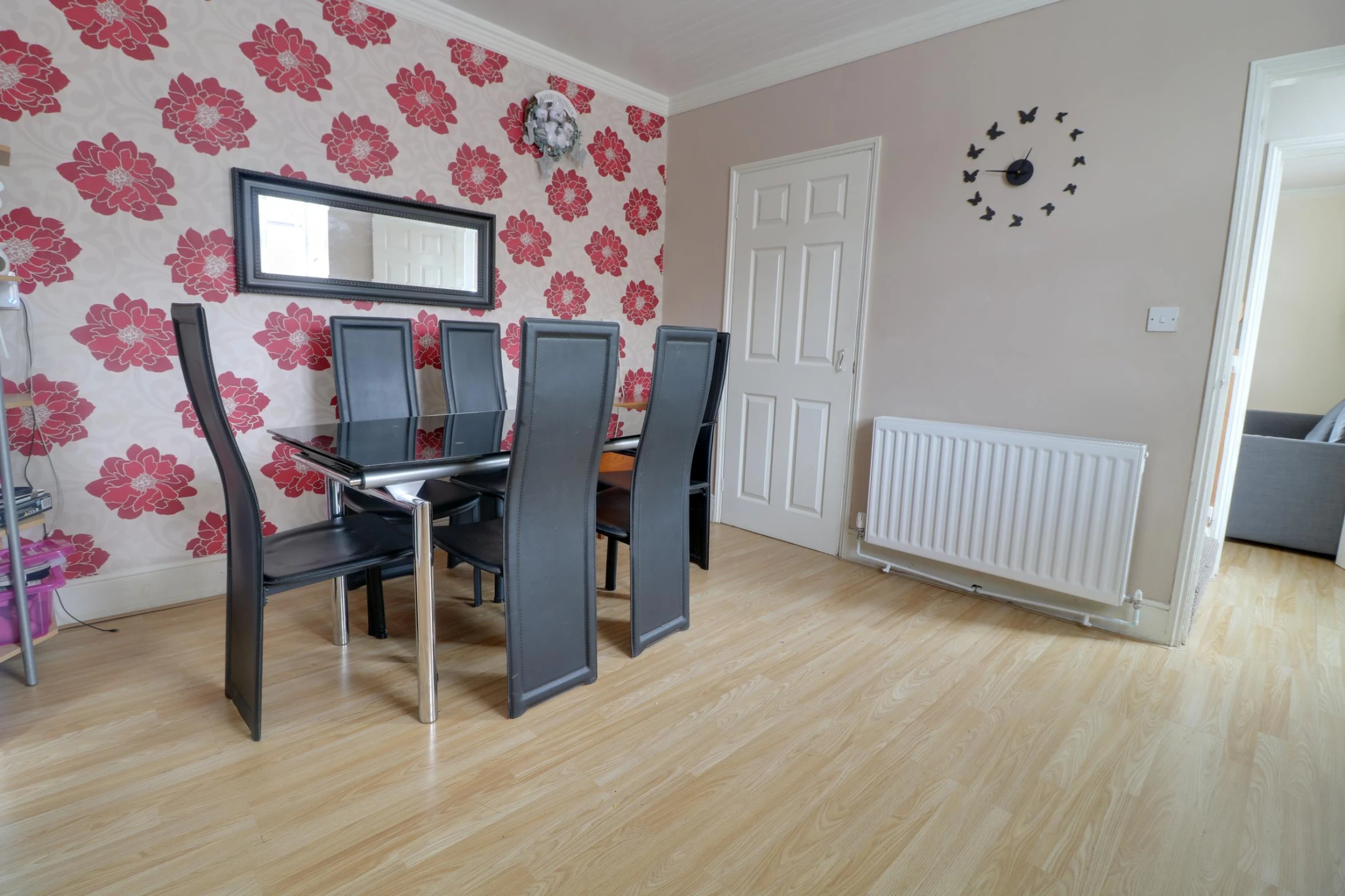 Property enquiry form background image