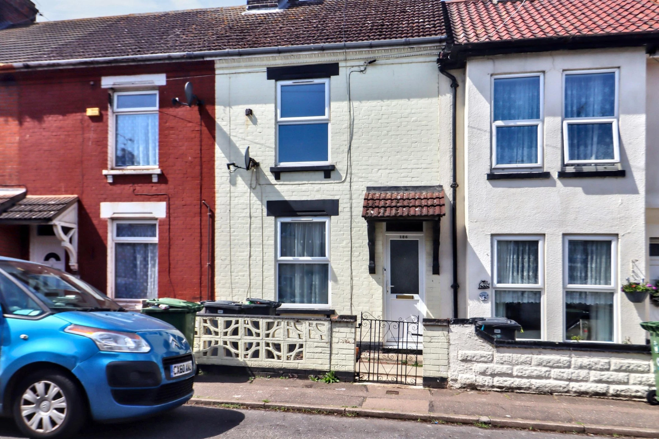 Property enquiry form background image