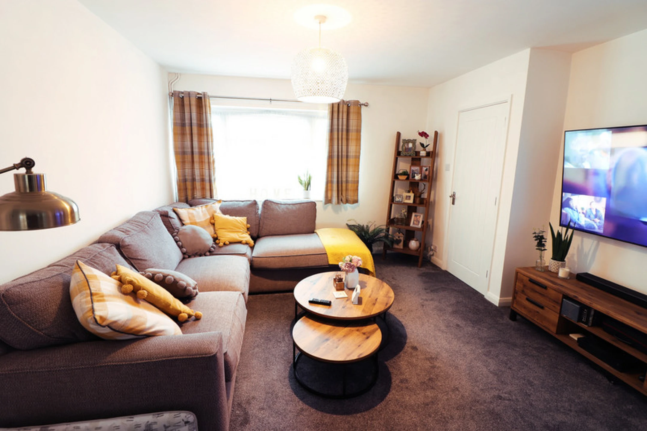 Property enquiry form background image