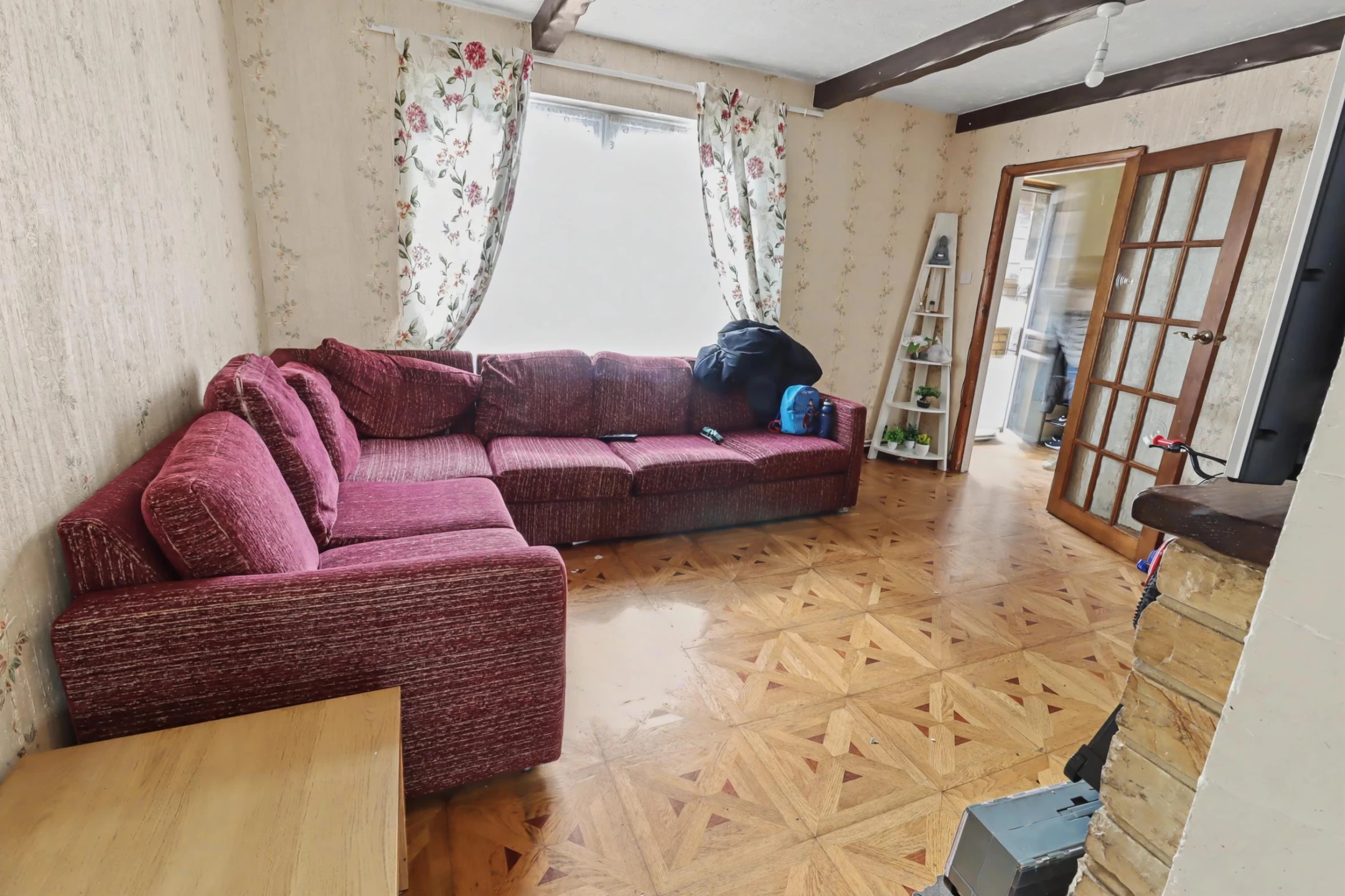 Property enquiry form background image