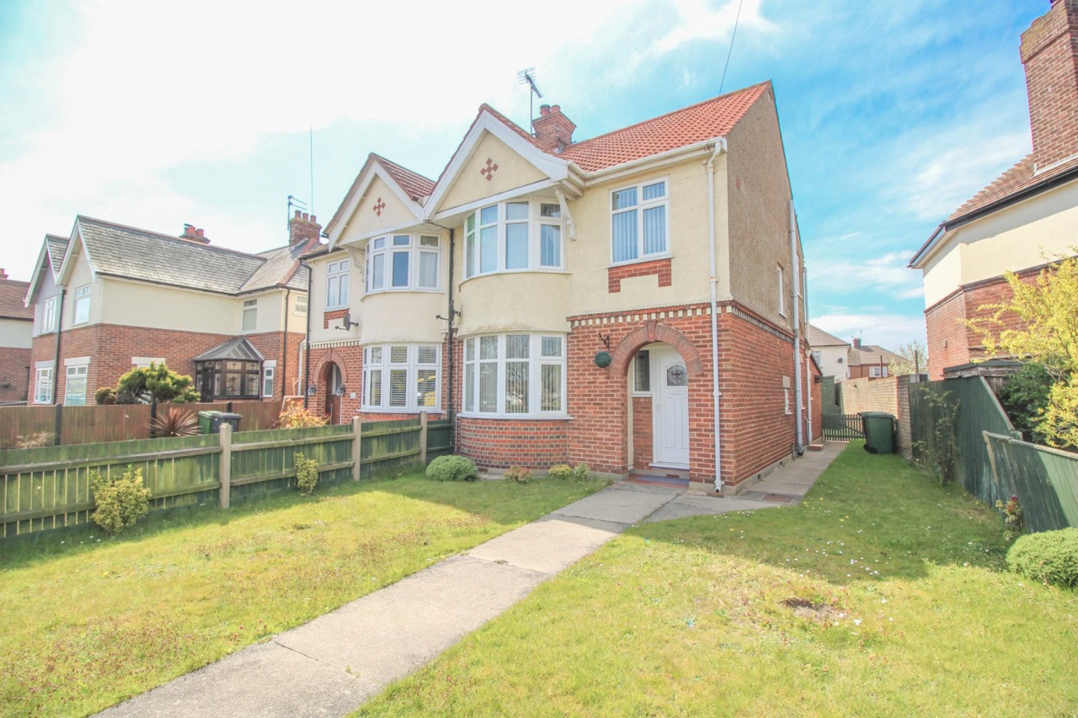 Property enquiry form background image