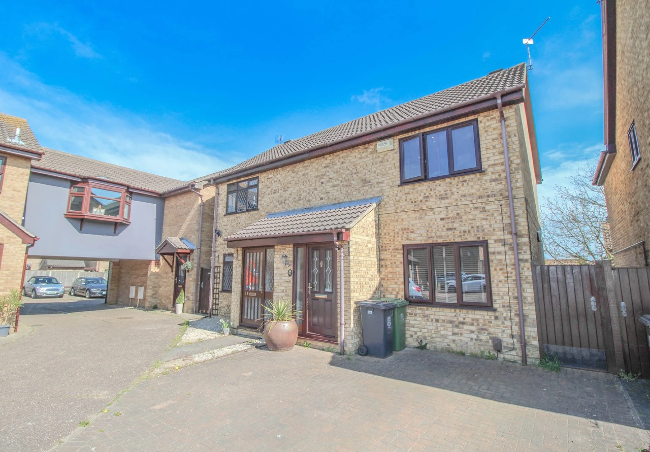 Property enquiry form background image