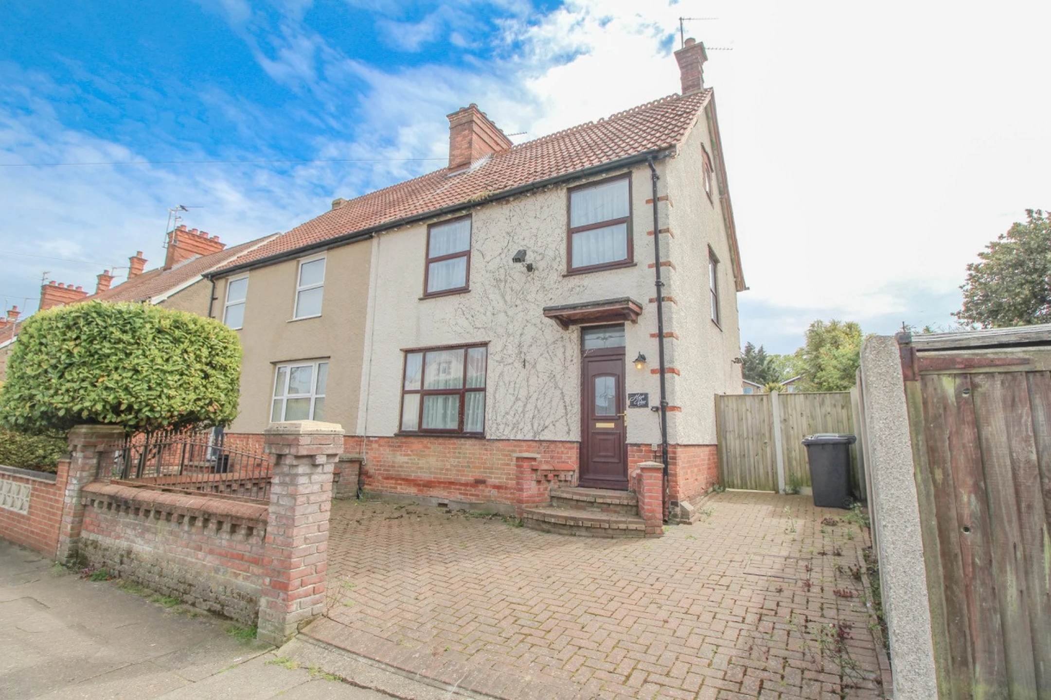 Property enquiry form background image