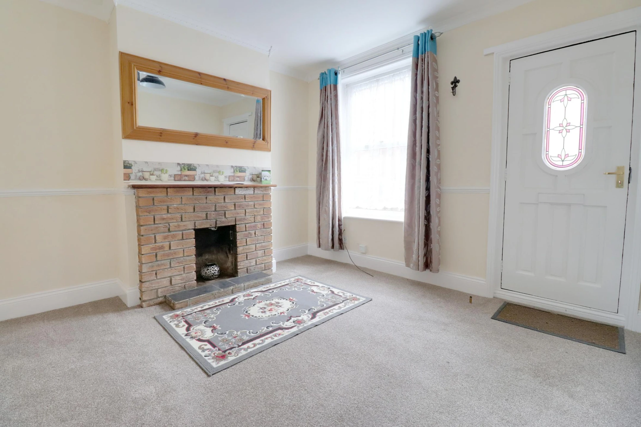 Property enquiry form background image