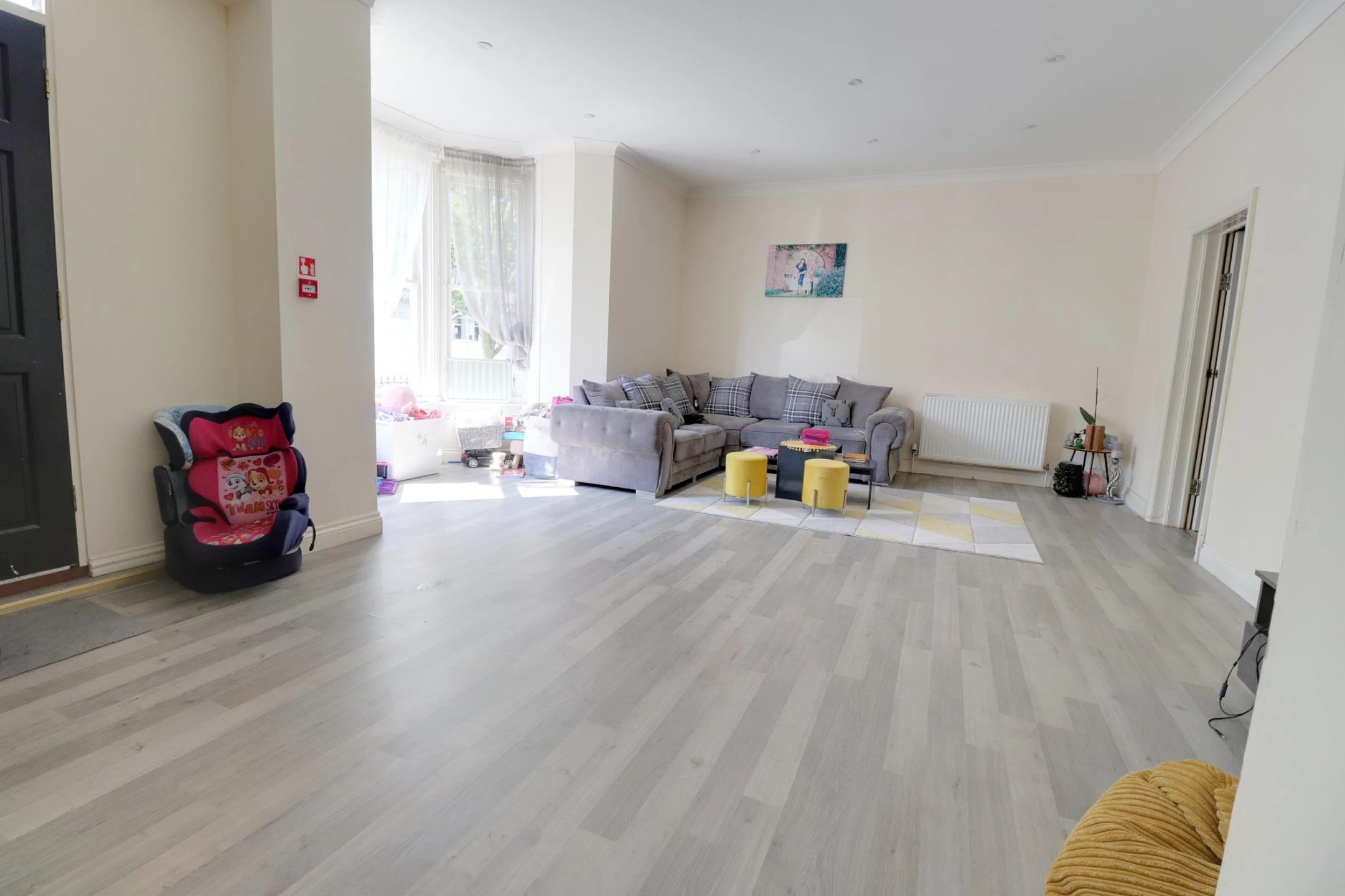 Property enquiry form background image