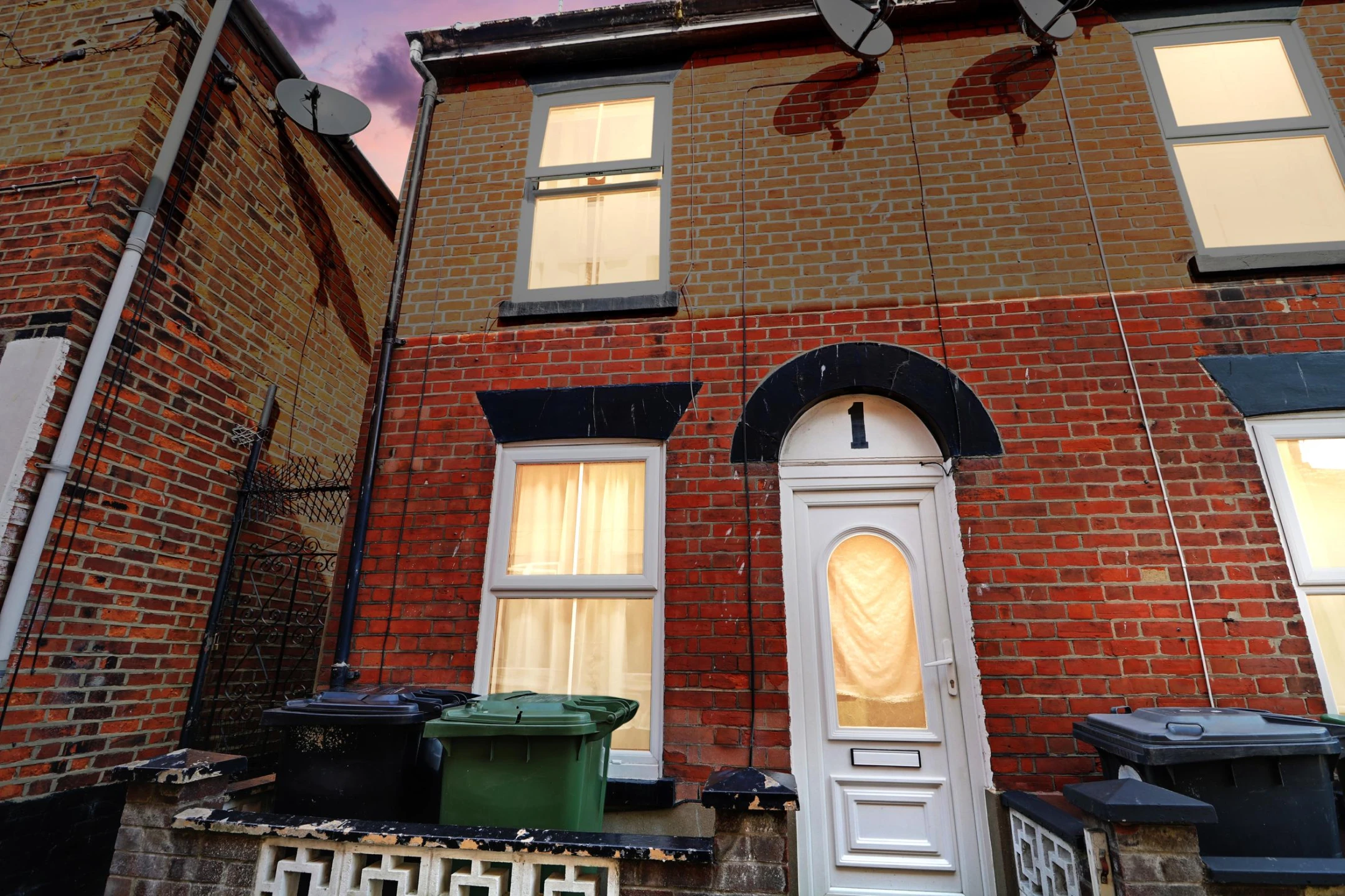 Property enquiry form background image