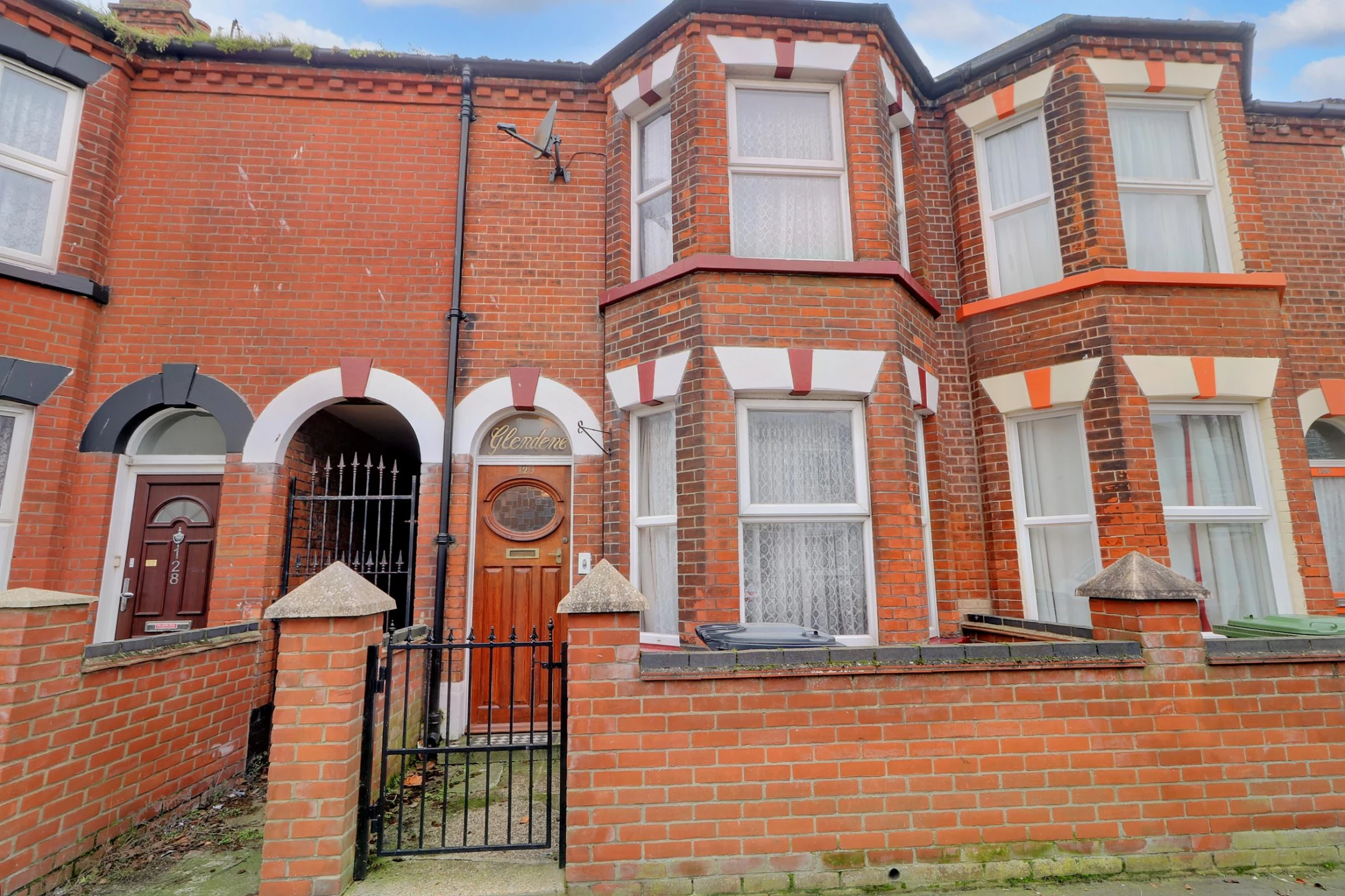 Property enquiry form background image