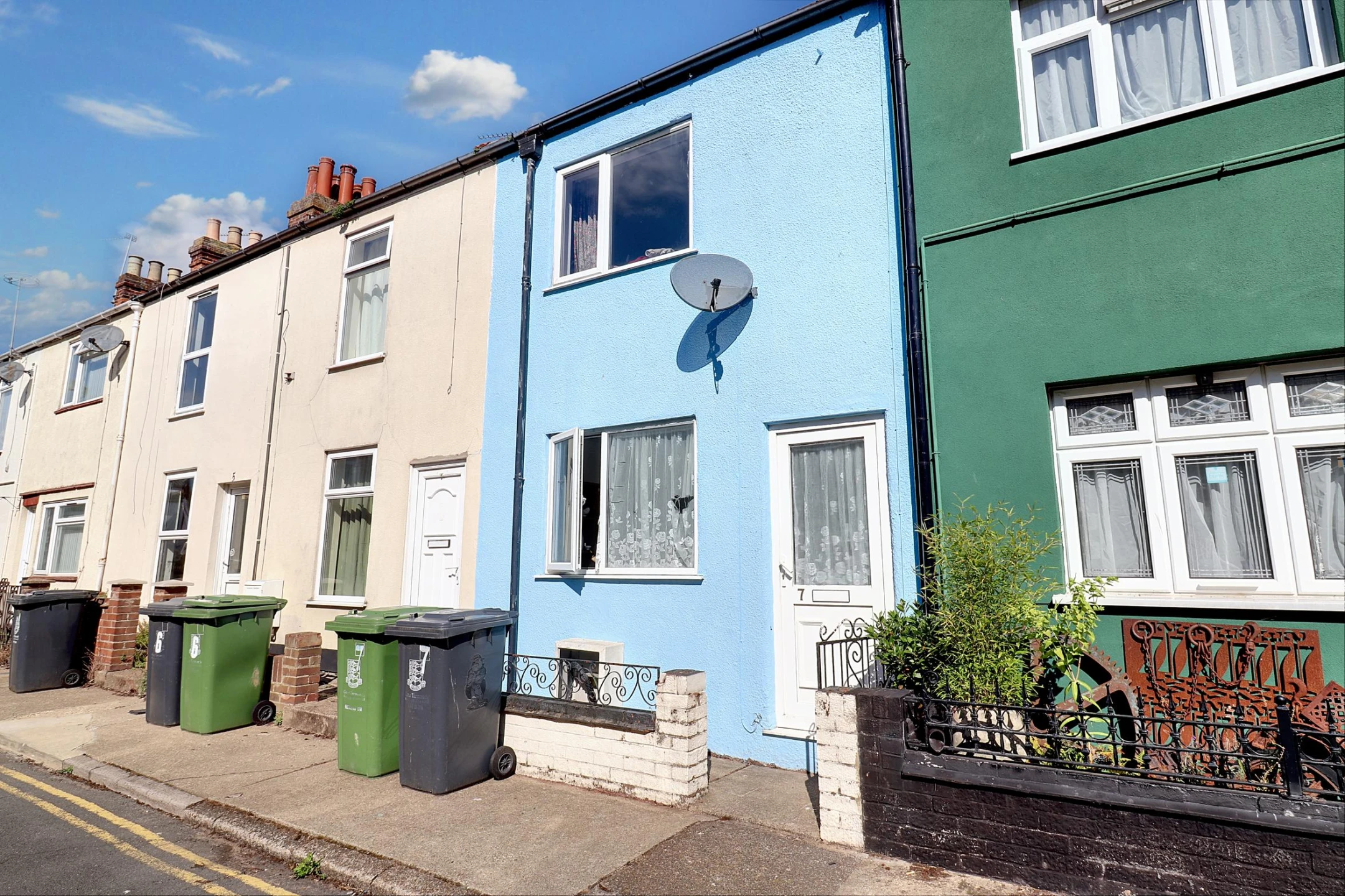 Property enquiry form background image