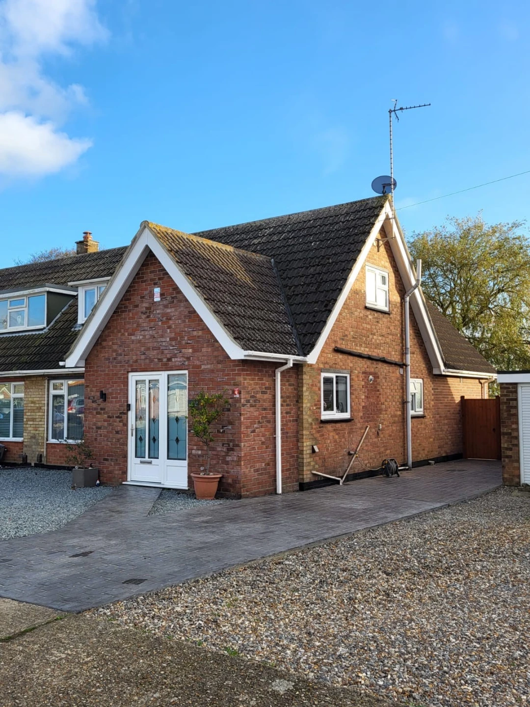 Property enquiry form background image