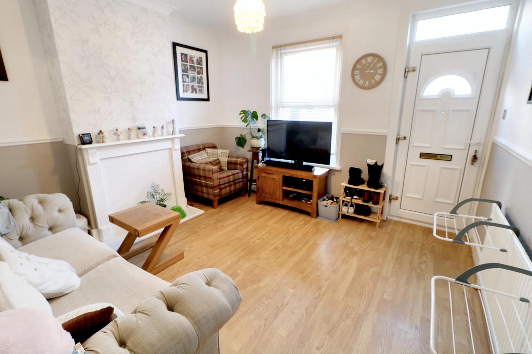 Property enquiry form background image