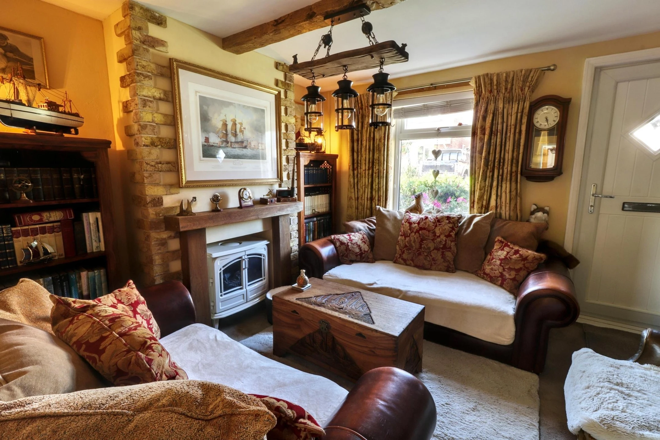 Property enquiry form background image