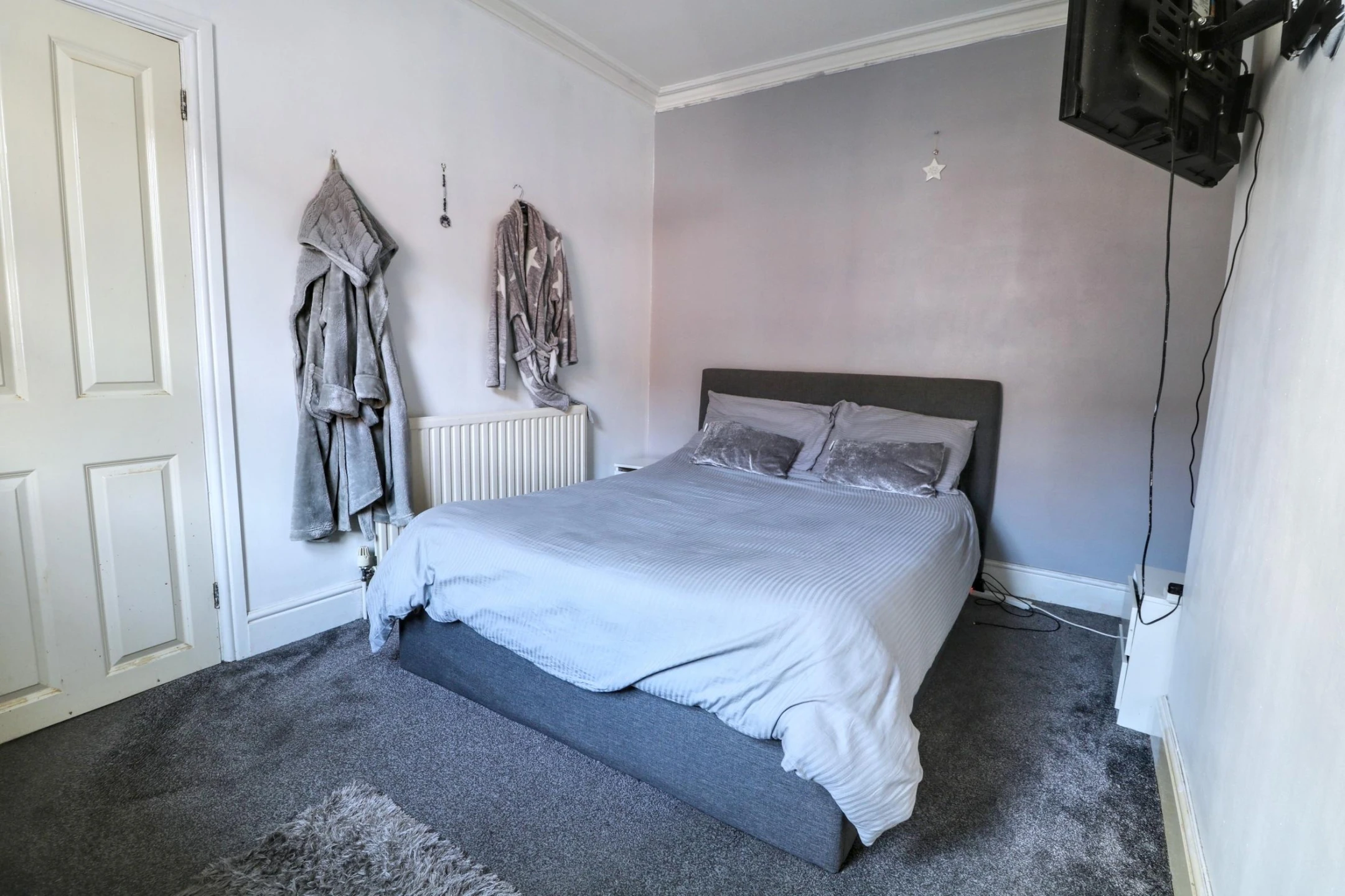 Property enquiry form background image