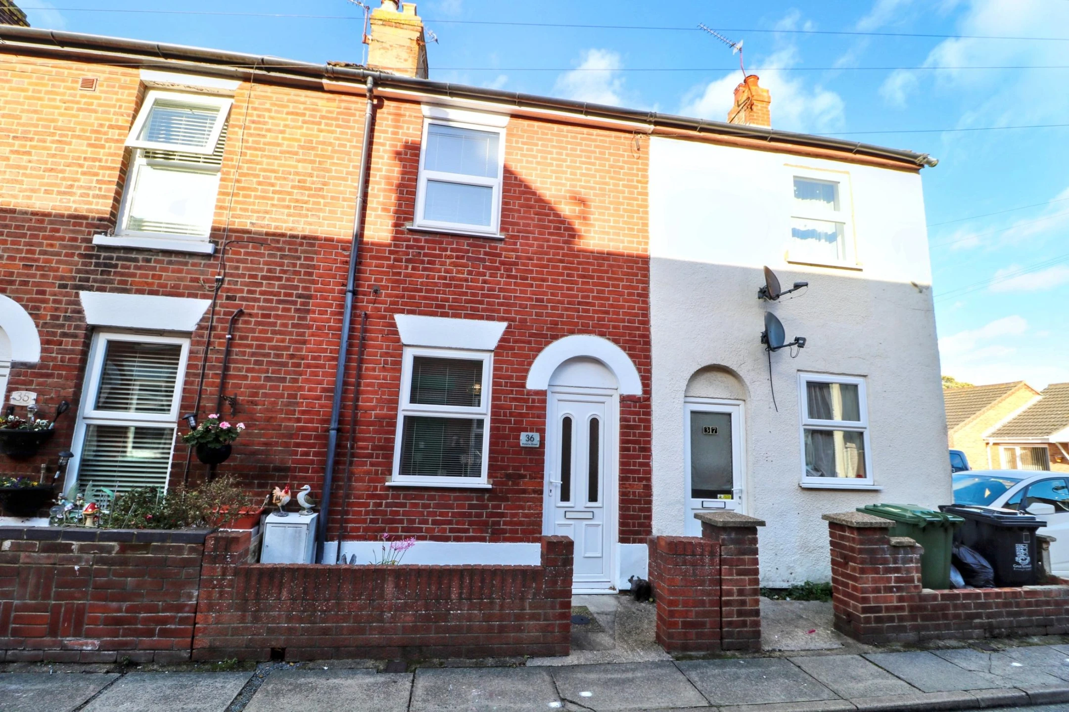 Property enquiry form background image