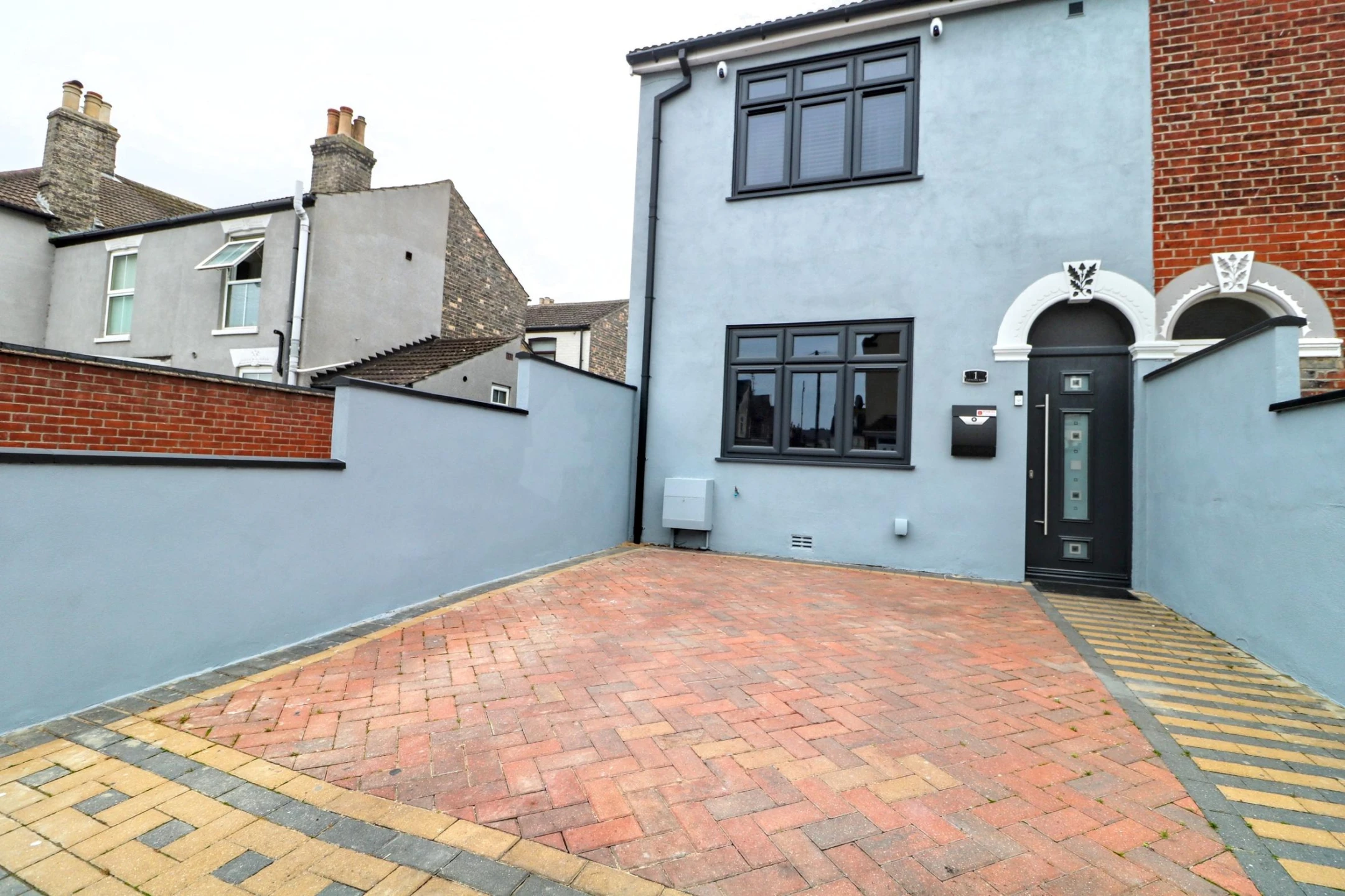 Property enquiry form background image