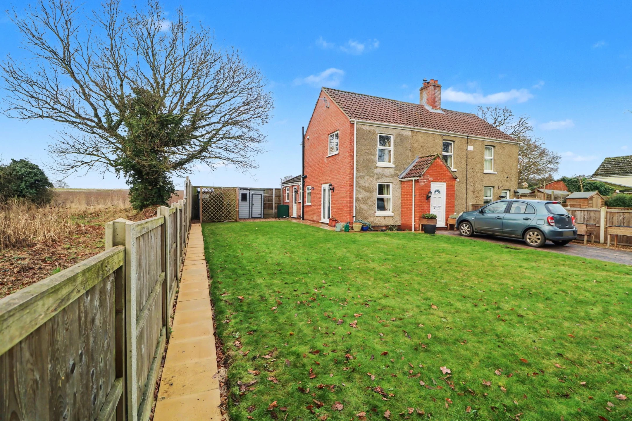 Property enquiry form background image