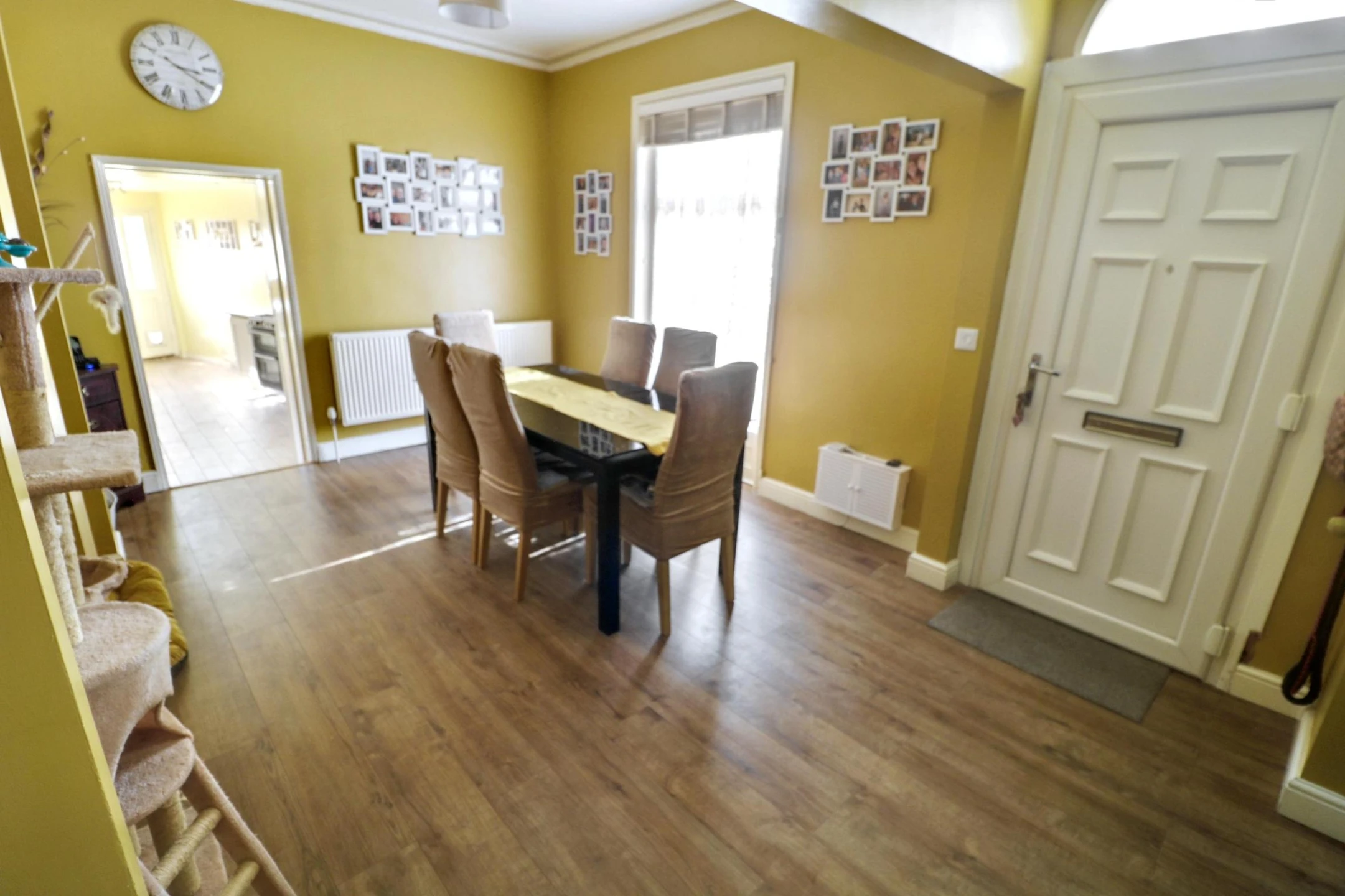 Property enquiry form background image