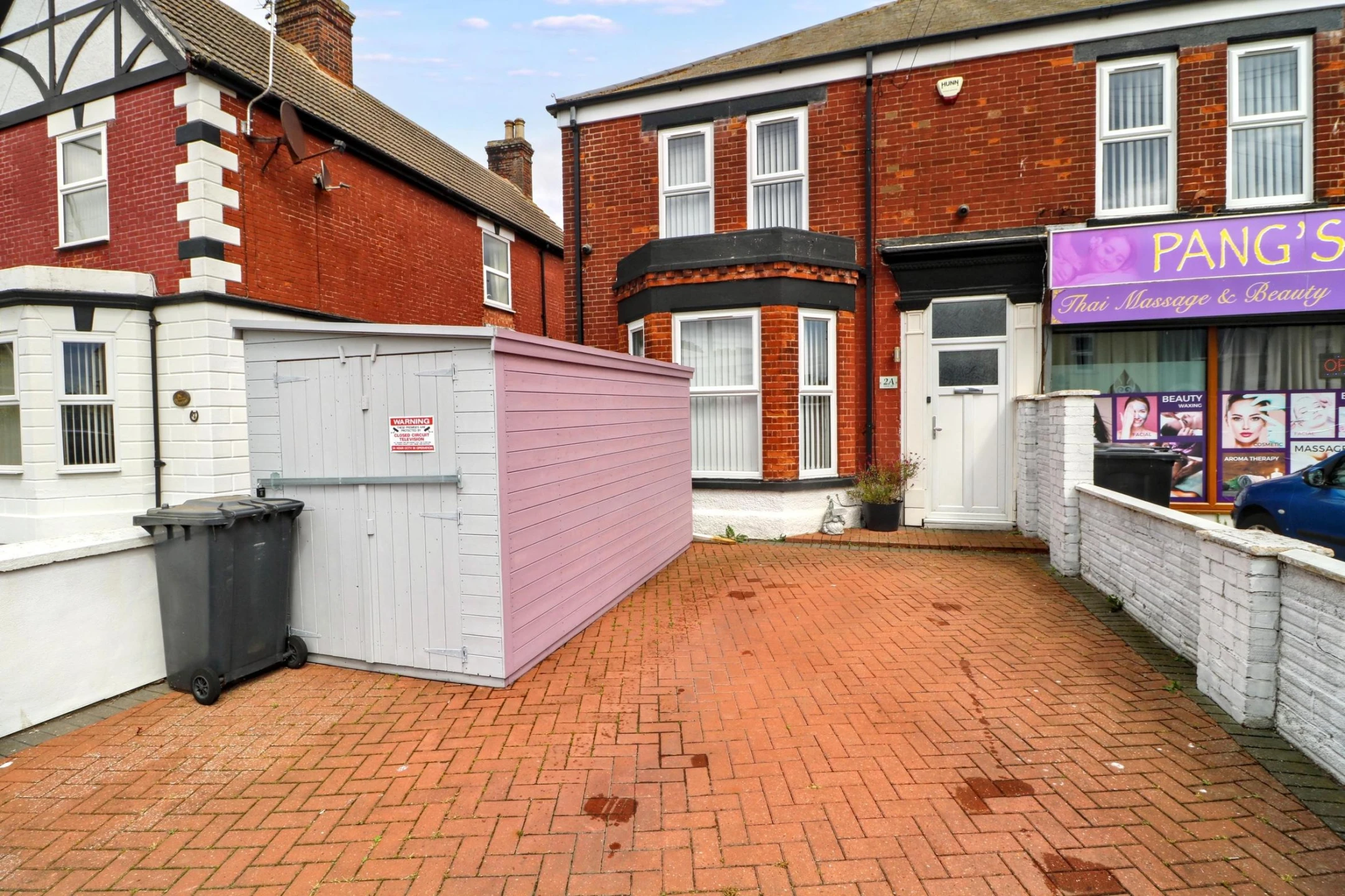 Property enquiry form background image