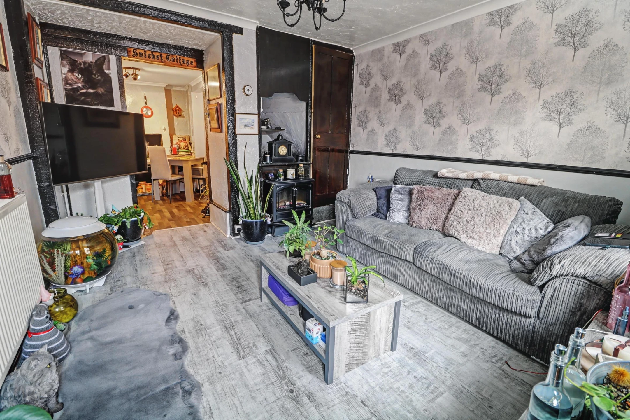 Property enquiry form background image