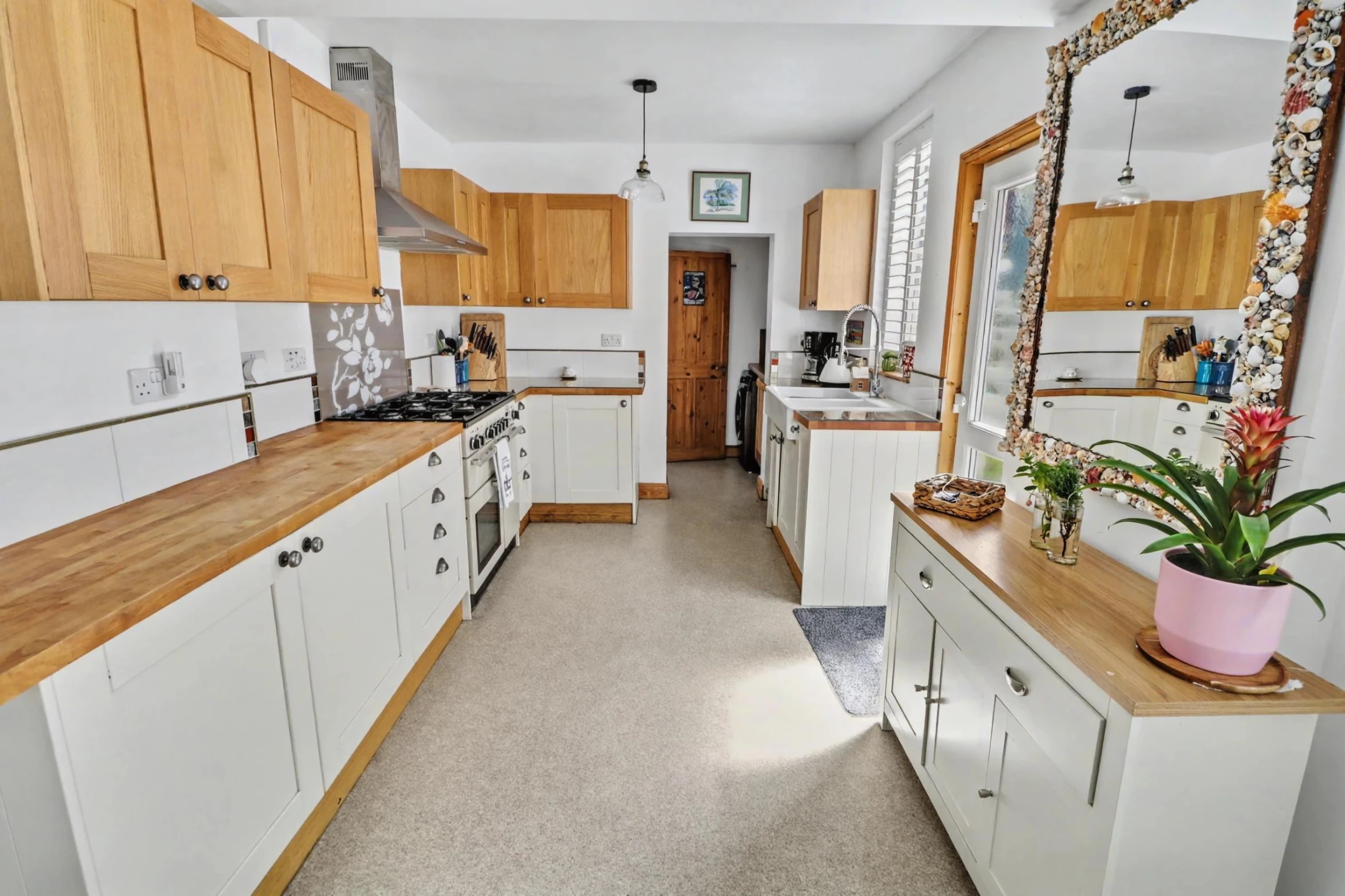 Property enquiry form background image