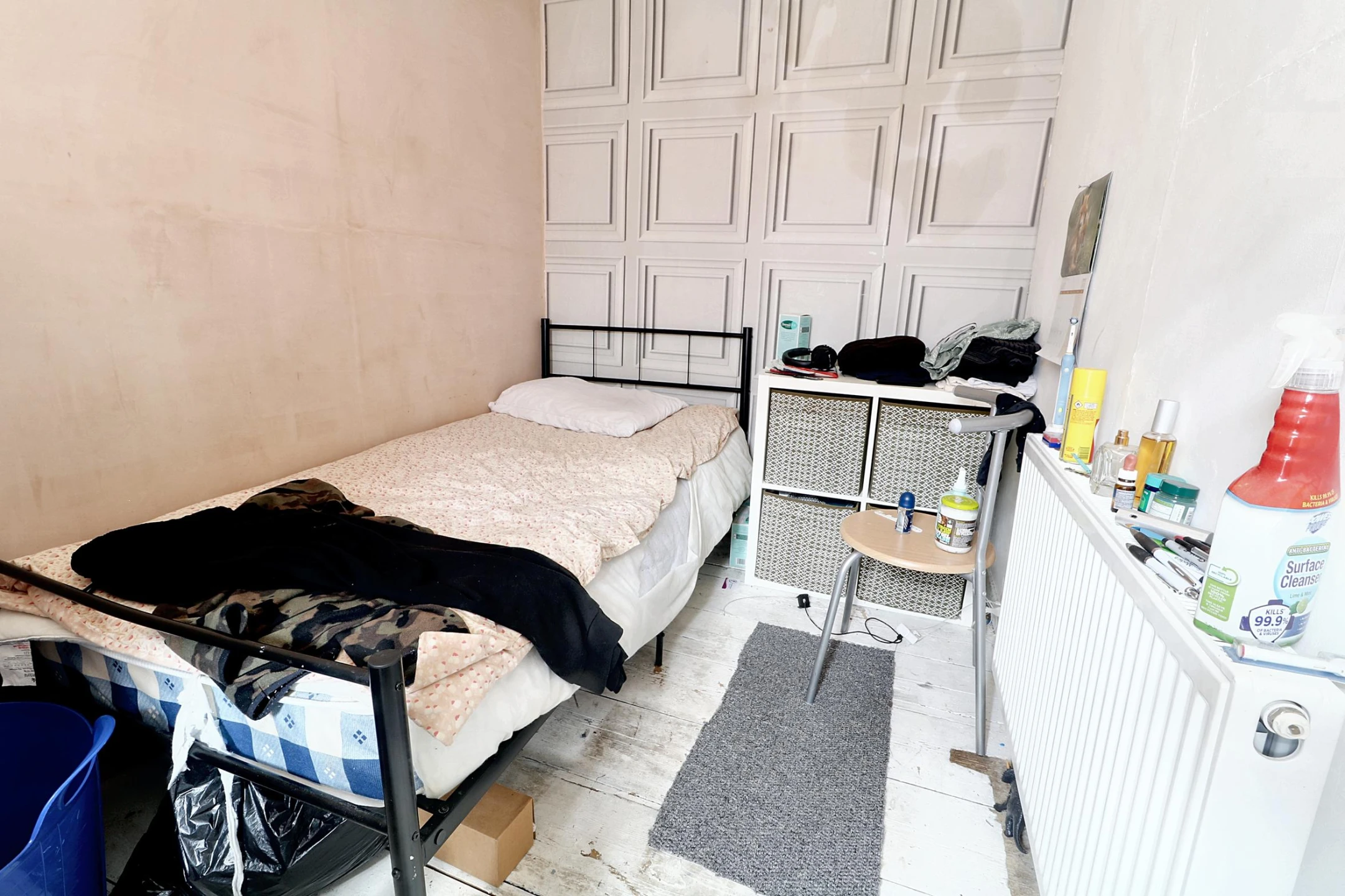 Property enquiry form background image