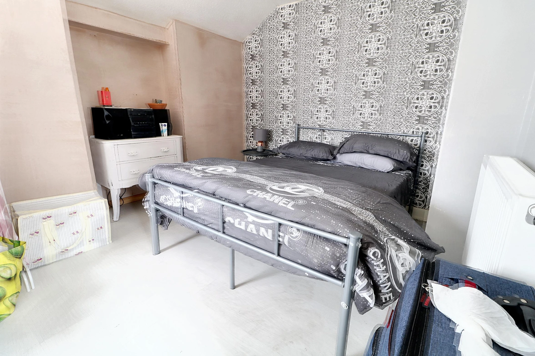 Property enquiry form background image