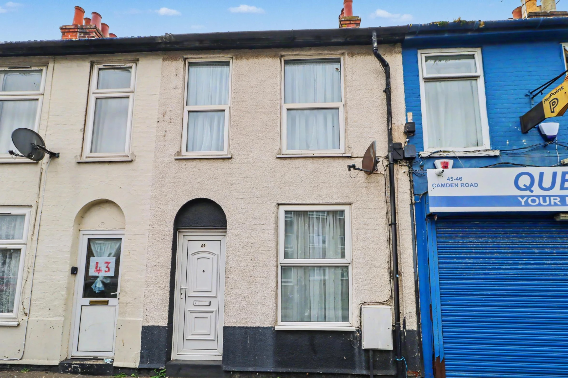 Property enquiry form background image