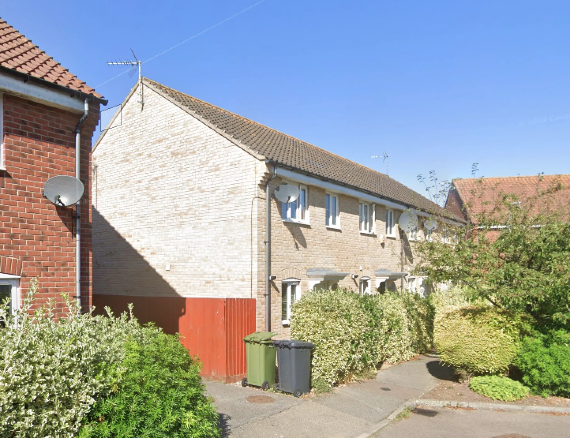 Property enquiry form background image