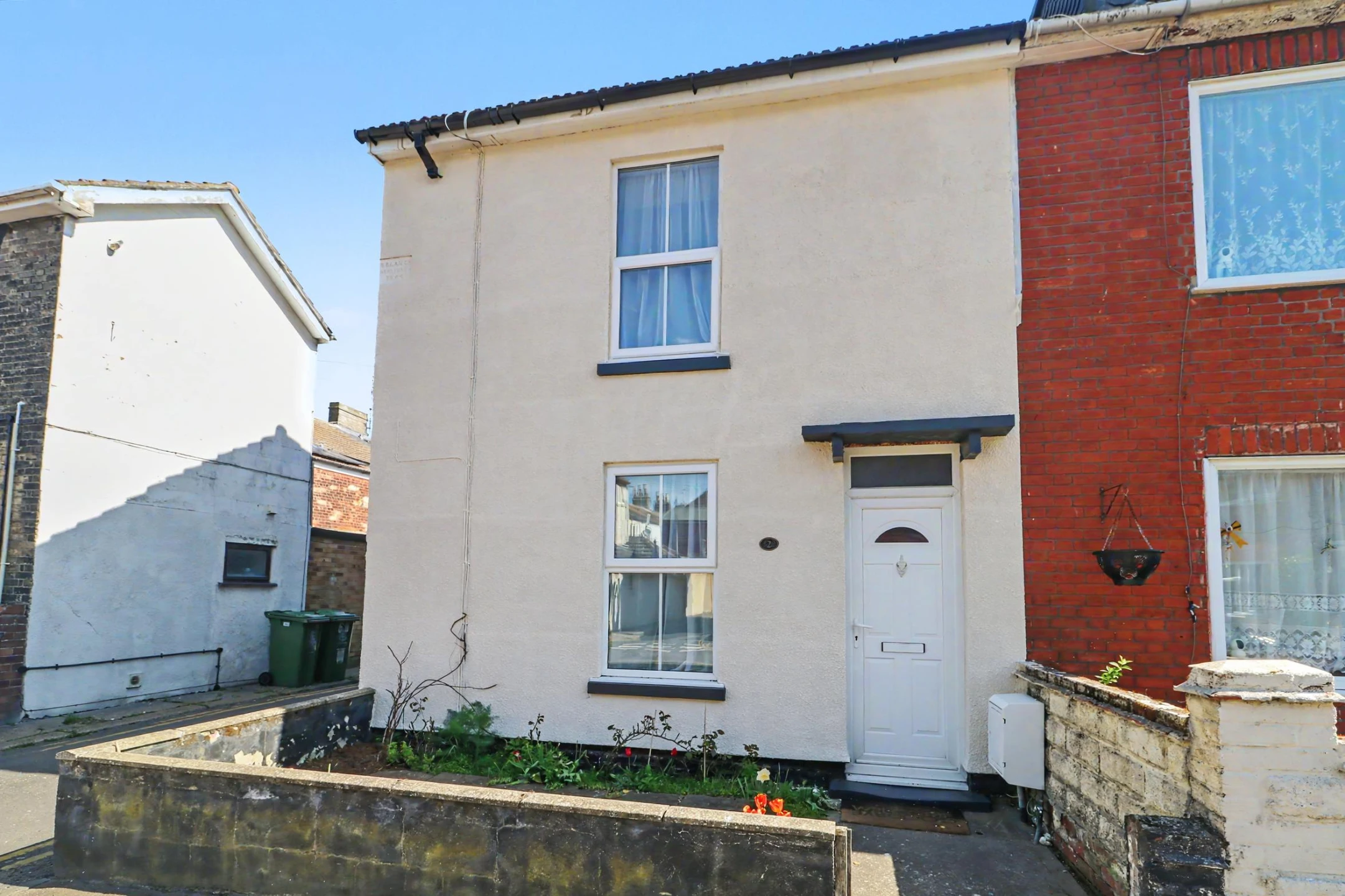 Property enquiry form background image