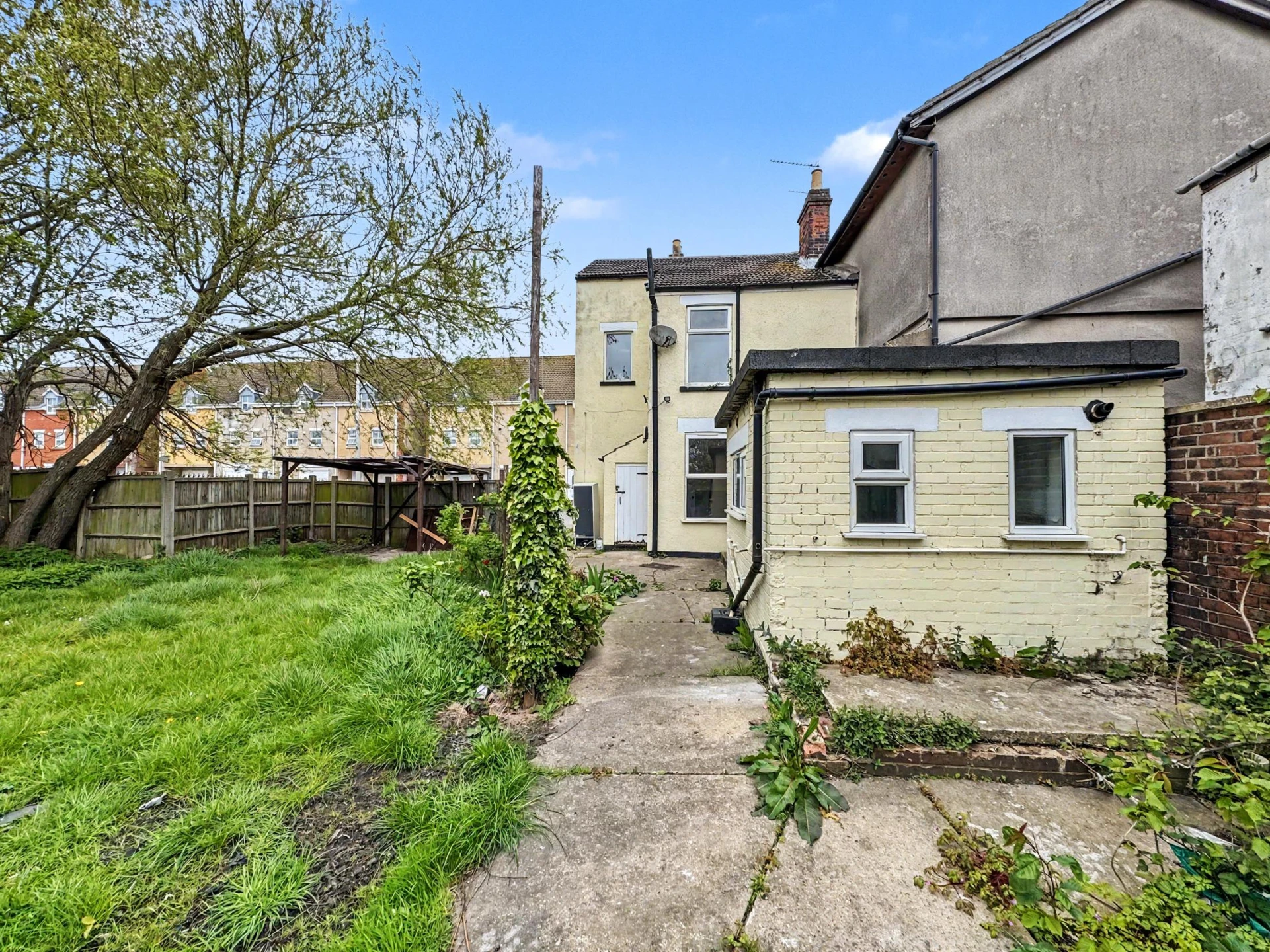 Property enquiry form background image